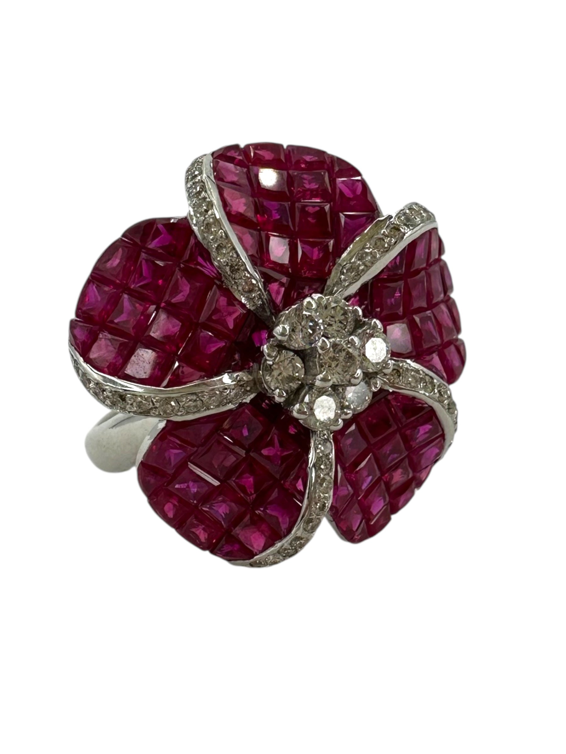 14k Ruby Diamond Flower Ring