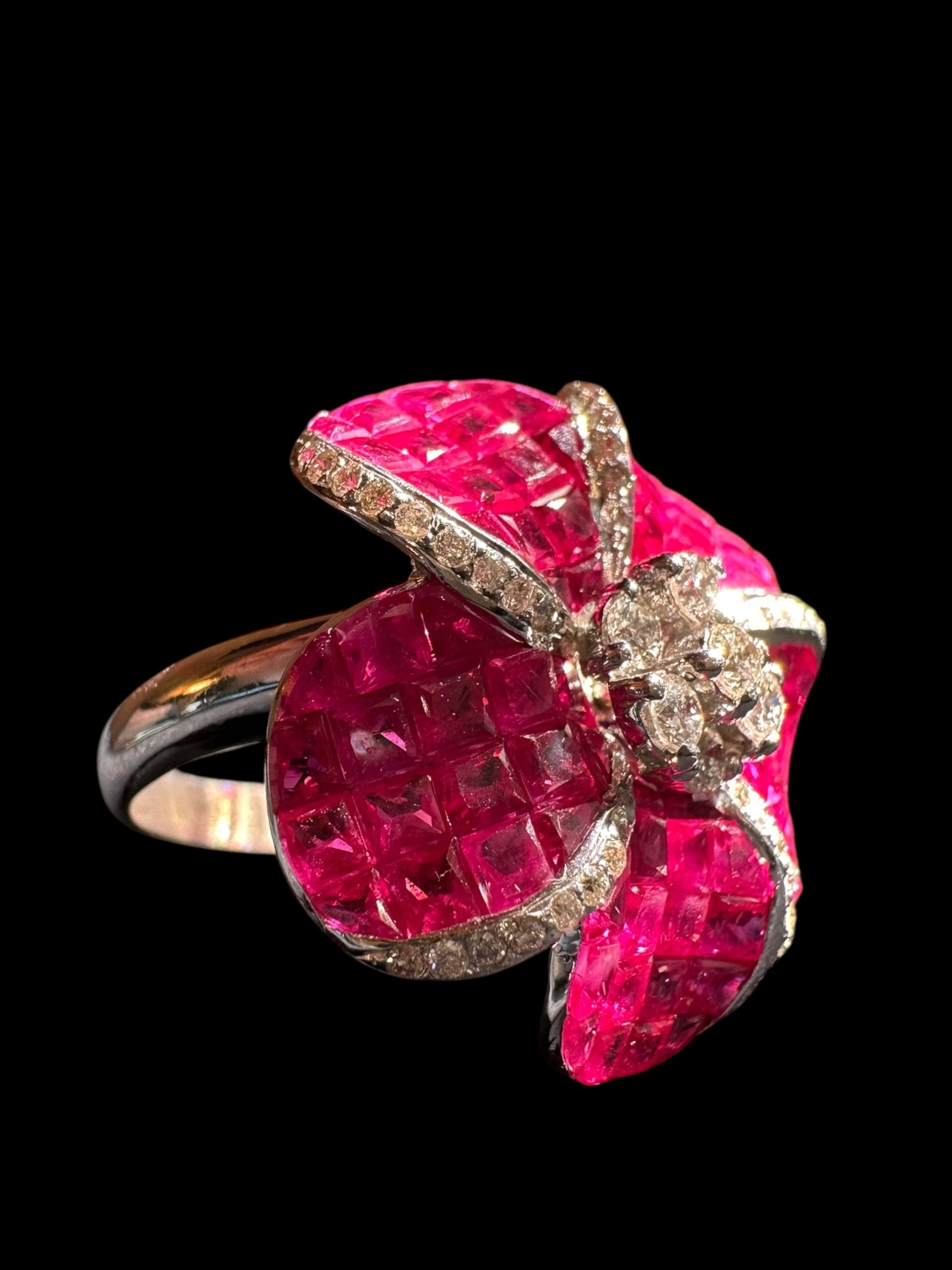 14k Ruby Diamond Flower Ring