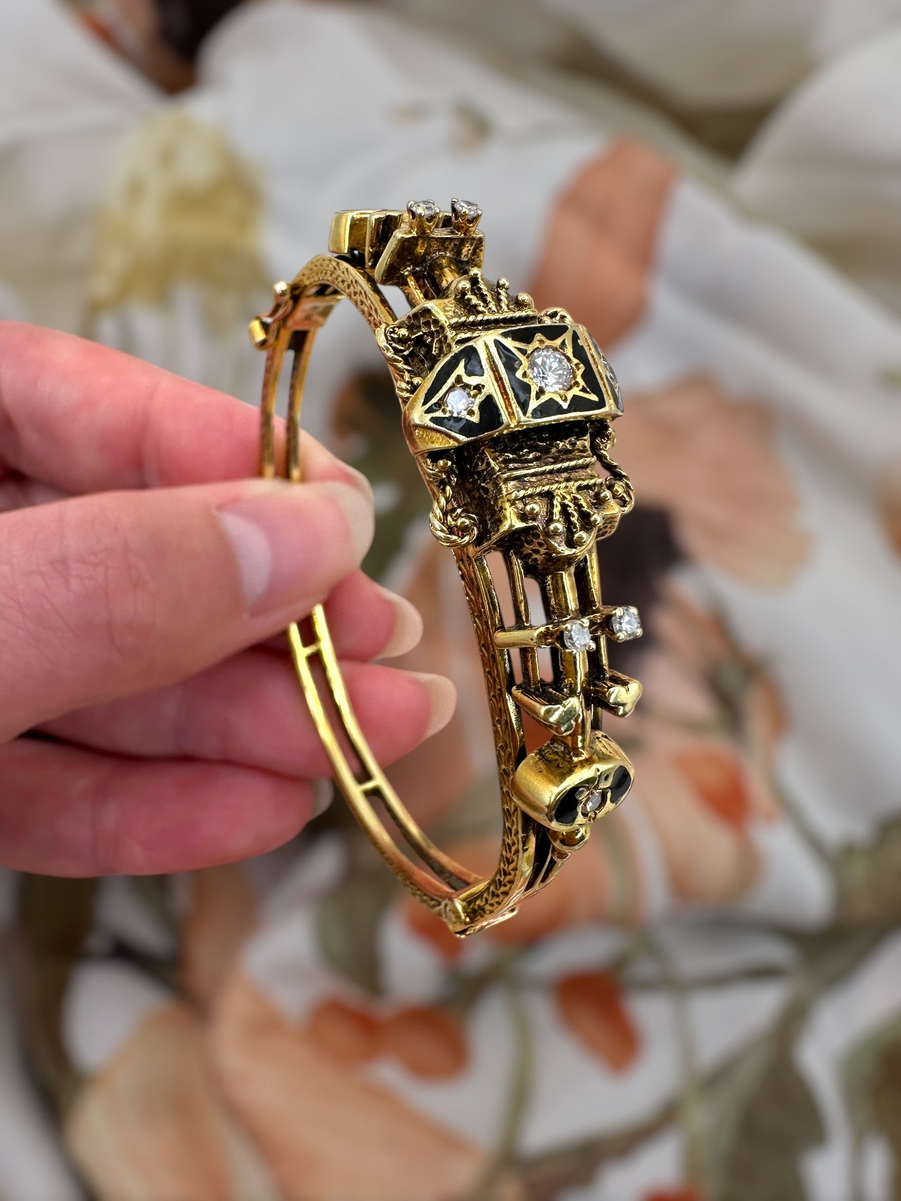 14k Enamel Diamond Victorian Style Bangle Bracelet