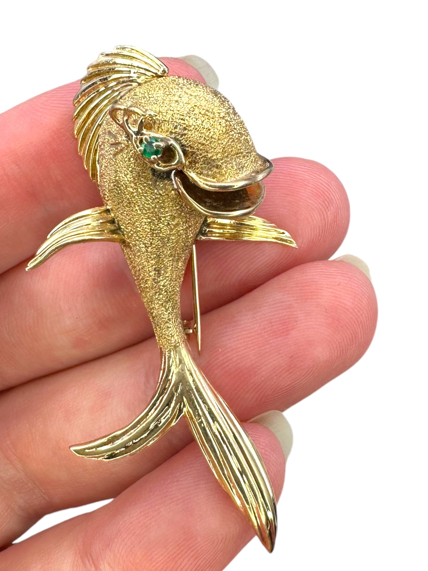 14k Happy Fish Brooch