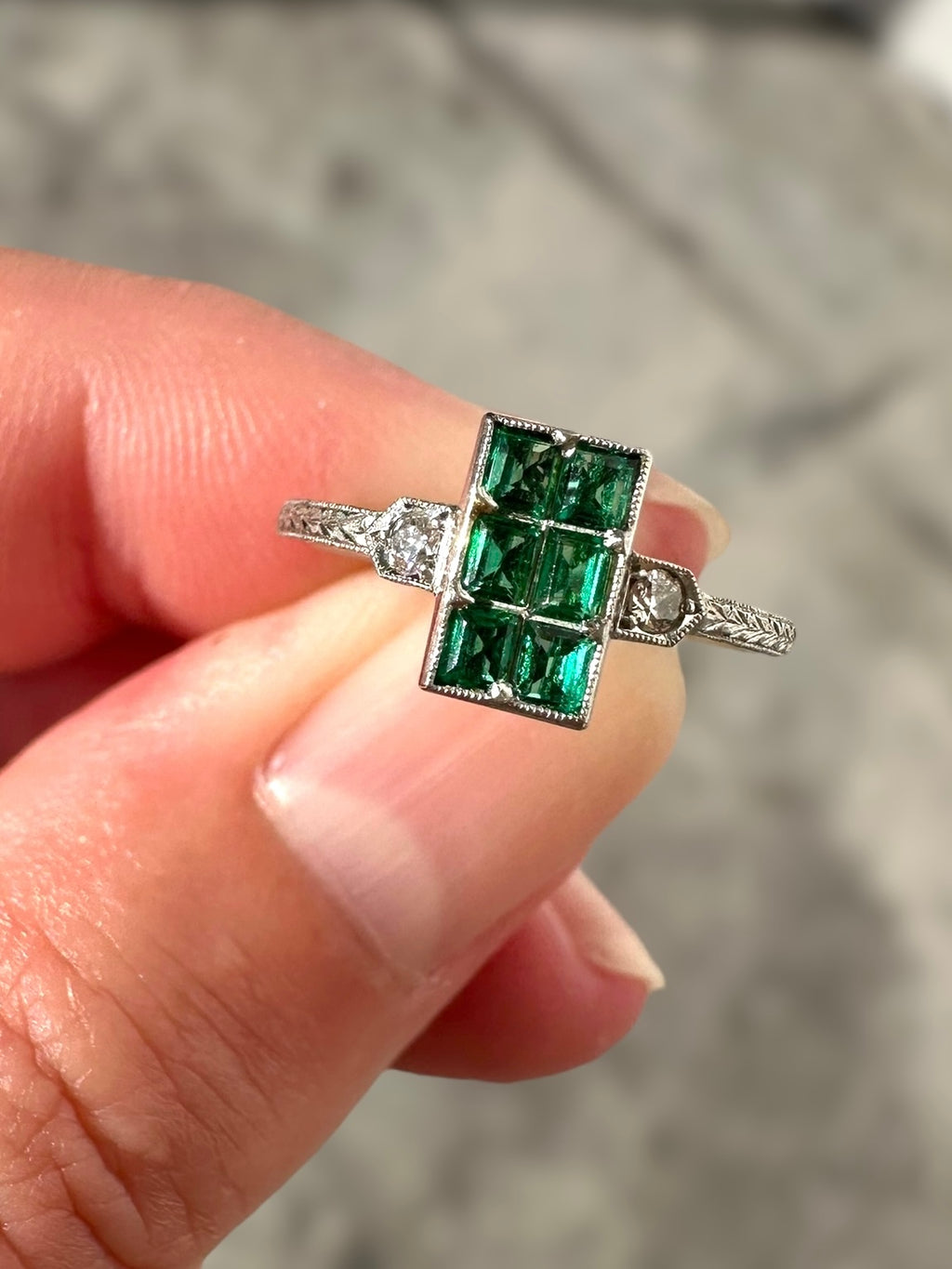 Platinum Art Deco Emerald Diamond Ring