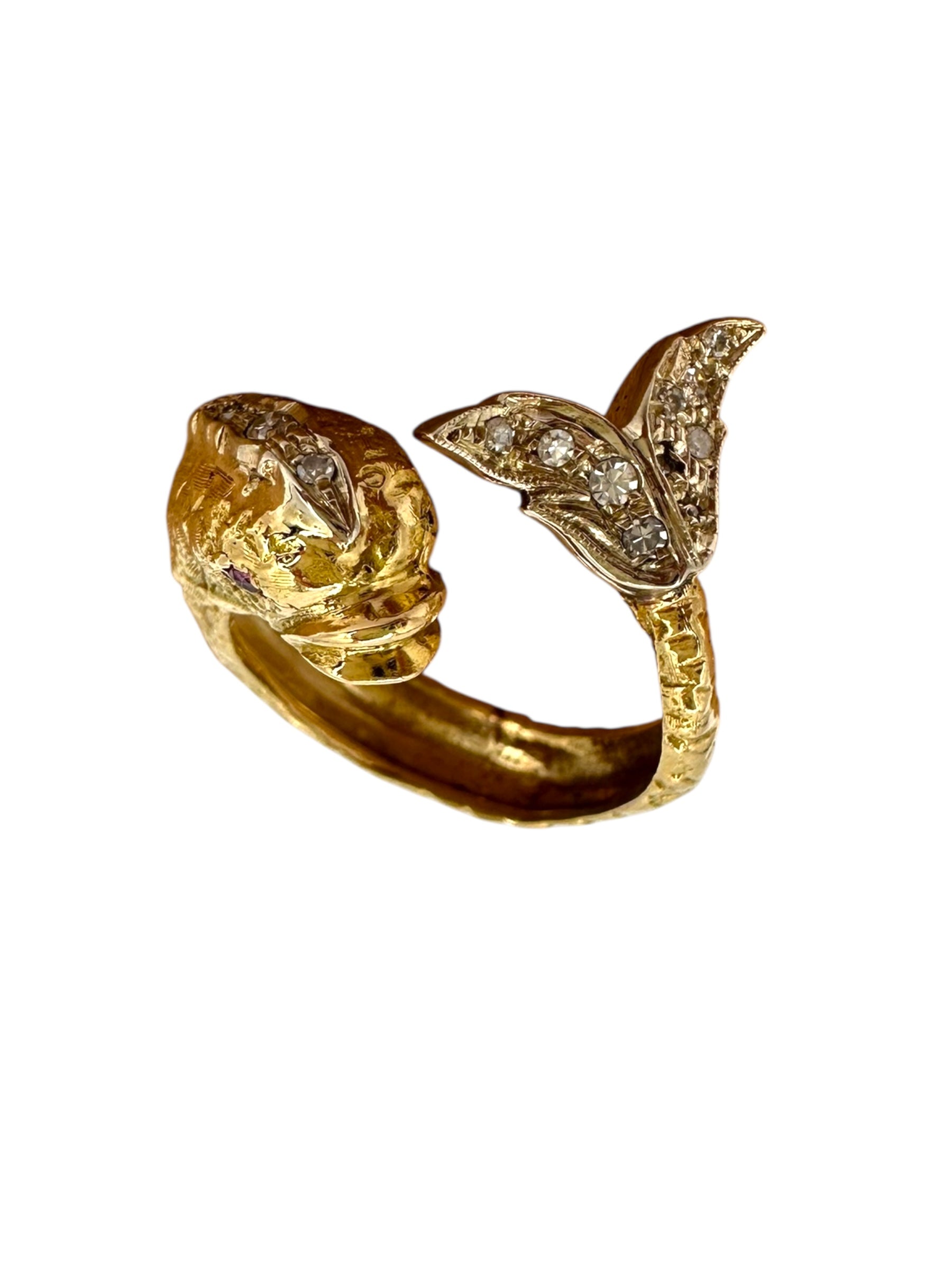 18k Diamond Dolphin/ Fish Ring