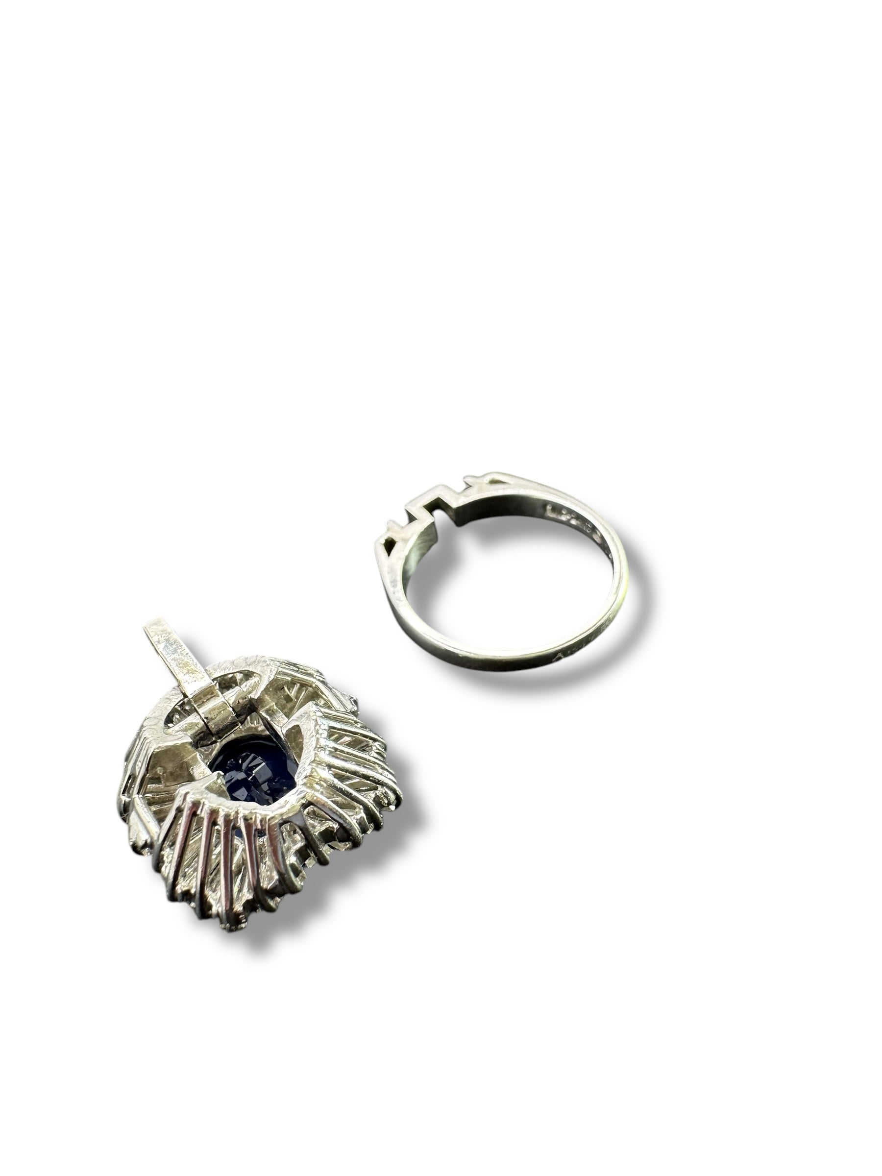 Platinum Sapphire Diamond Ringdant