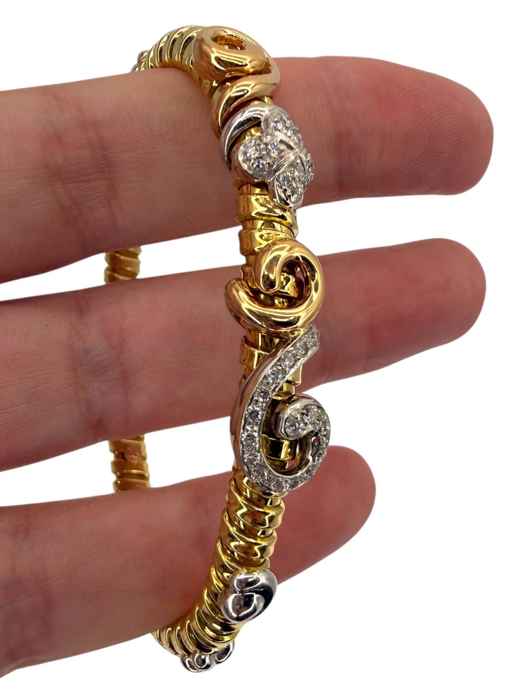 18k Swirly Tubogas Bracelet