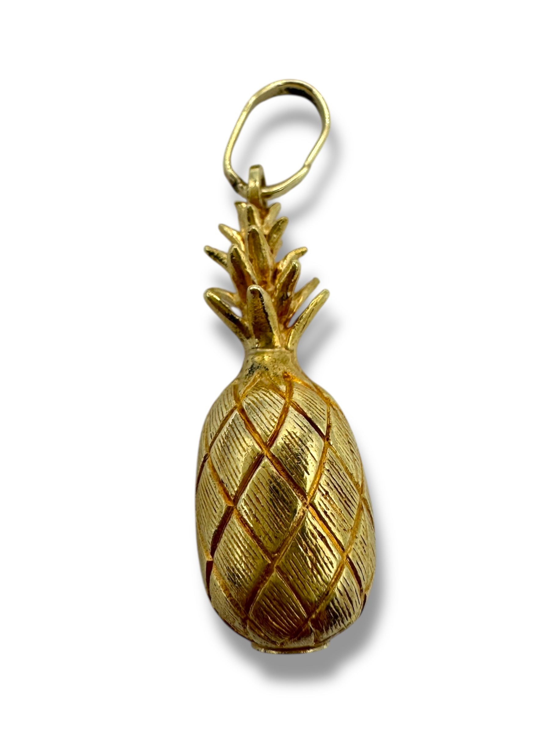 14k Pineapple Pendant