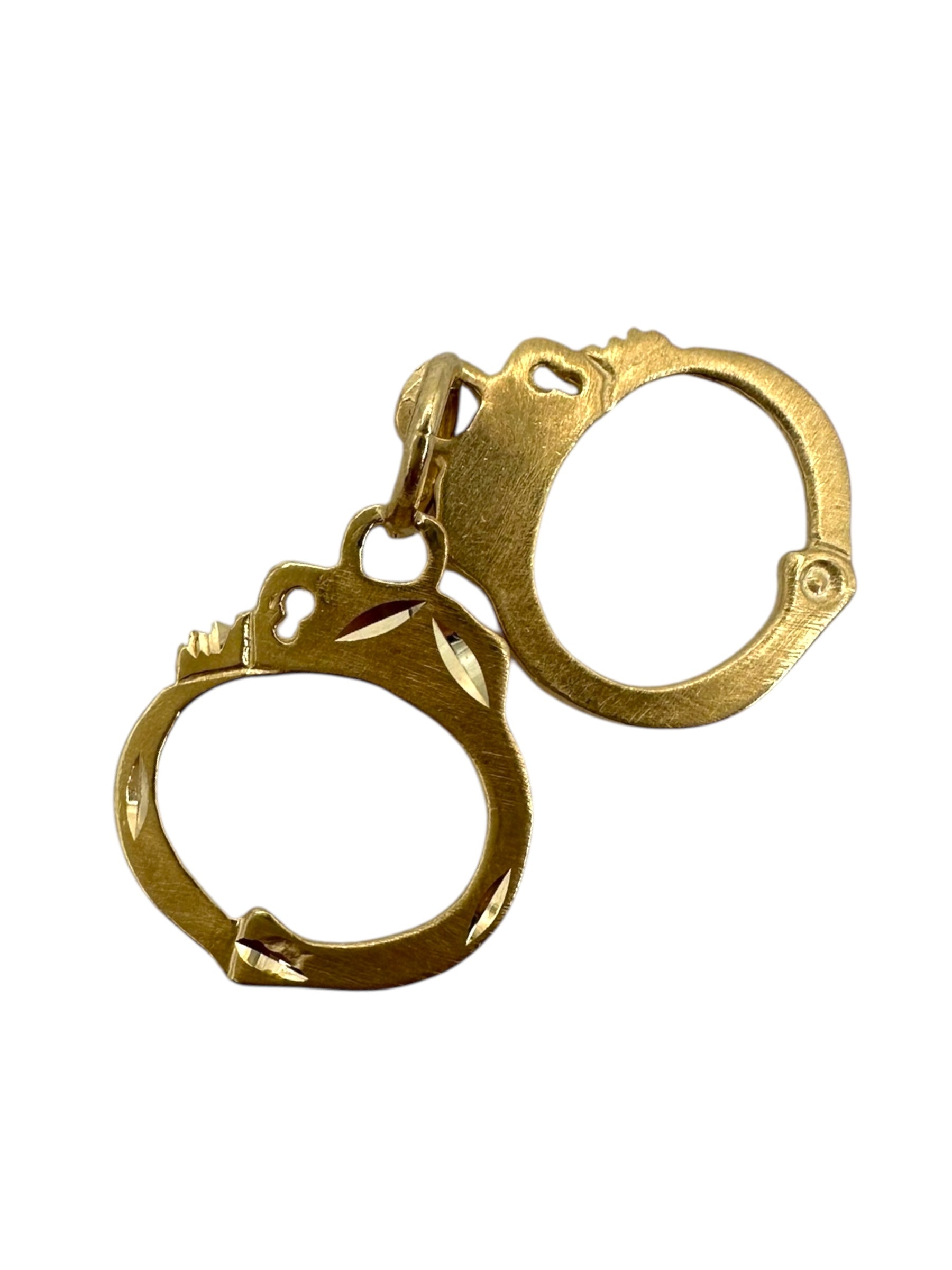 14k Handcuffs Pendant