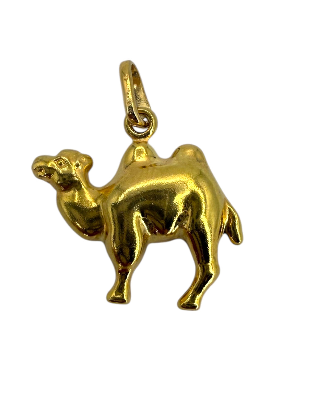 18k Camel Charm