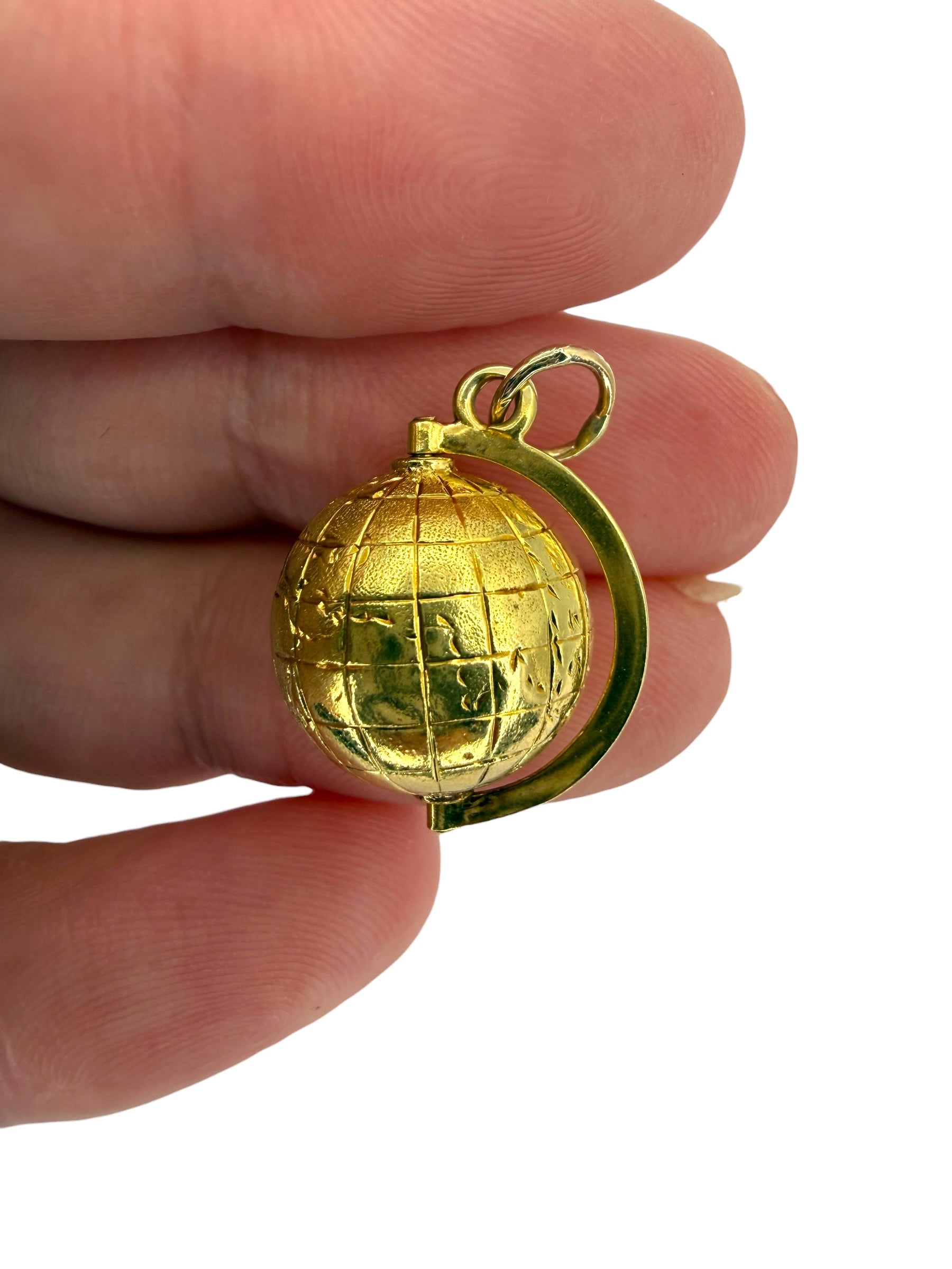 14k Globe Charm