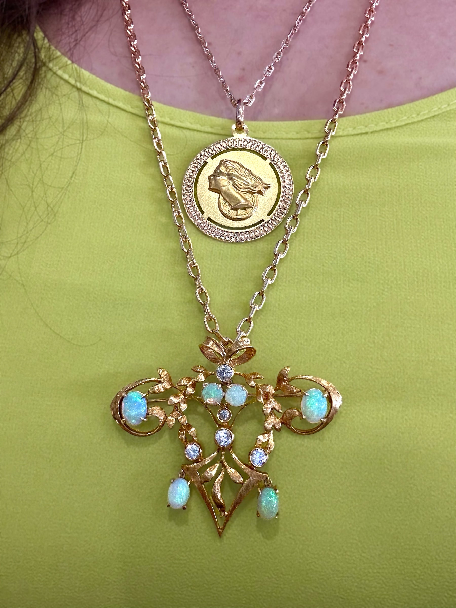 18k Opal Diamond Pendant Brooch