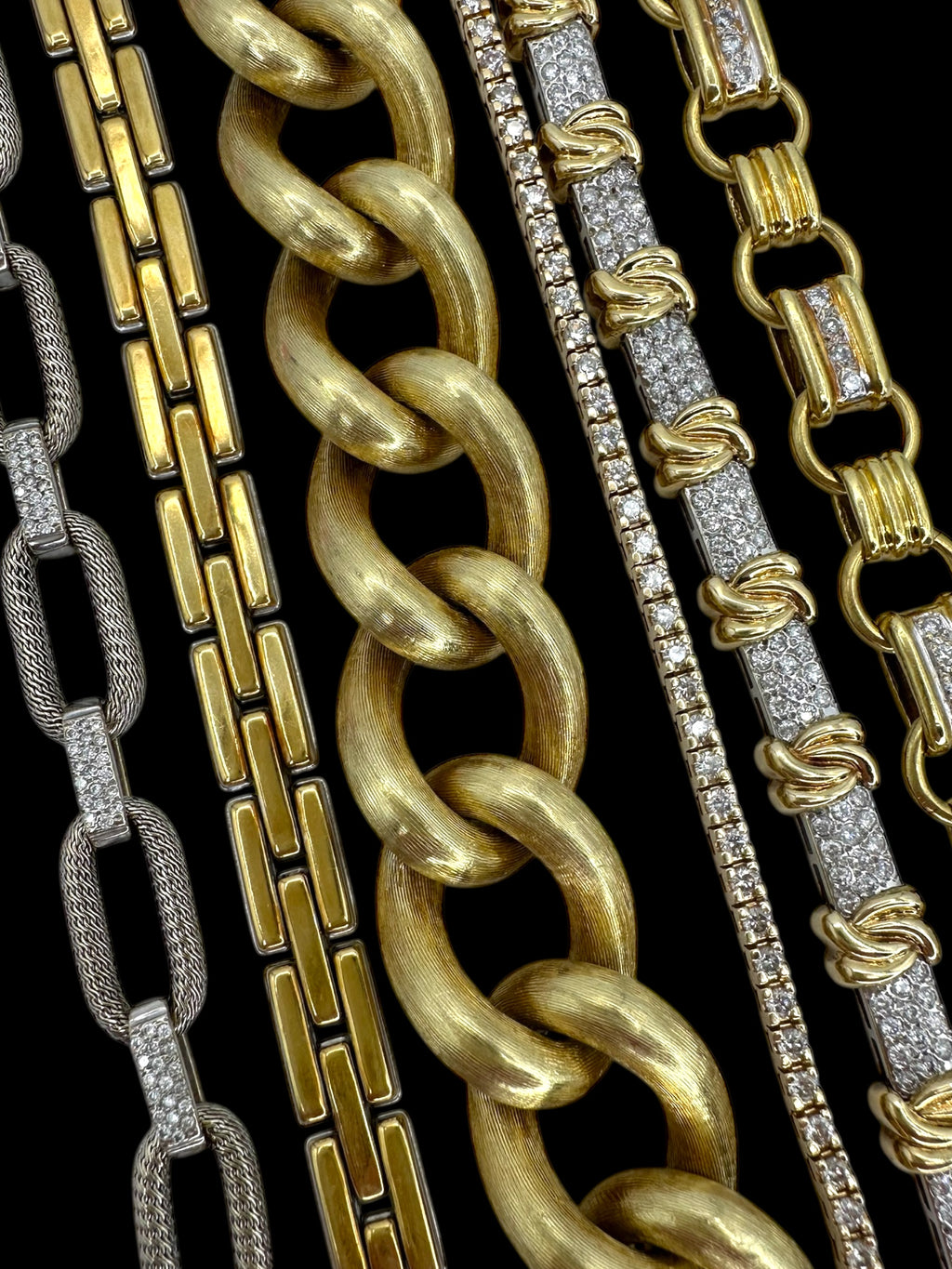 14k Two-Tone Diamond Knot Bracelet