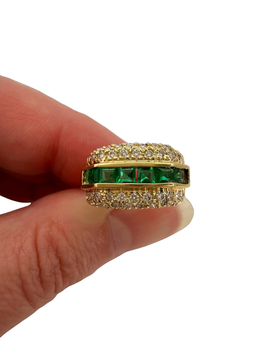 18k Emerald Diamond Ring