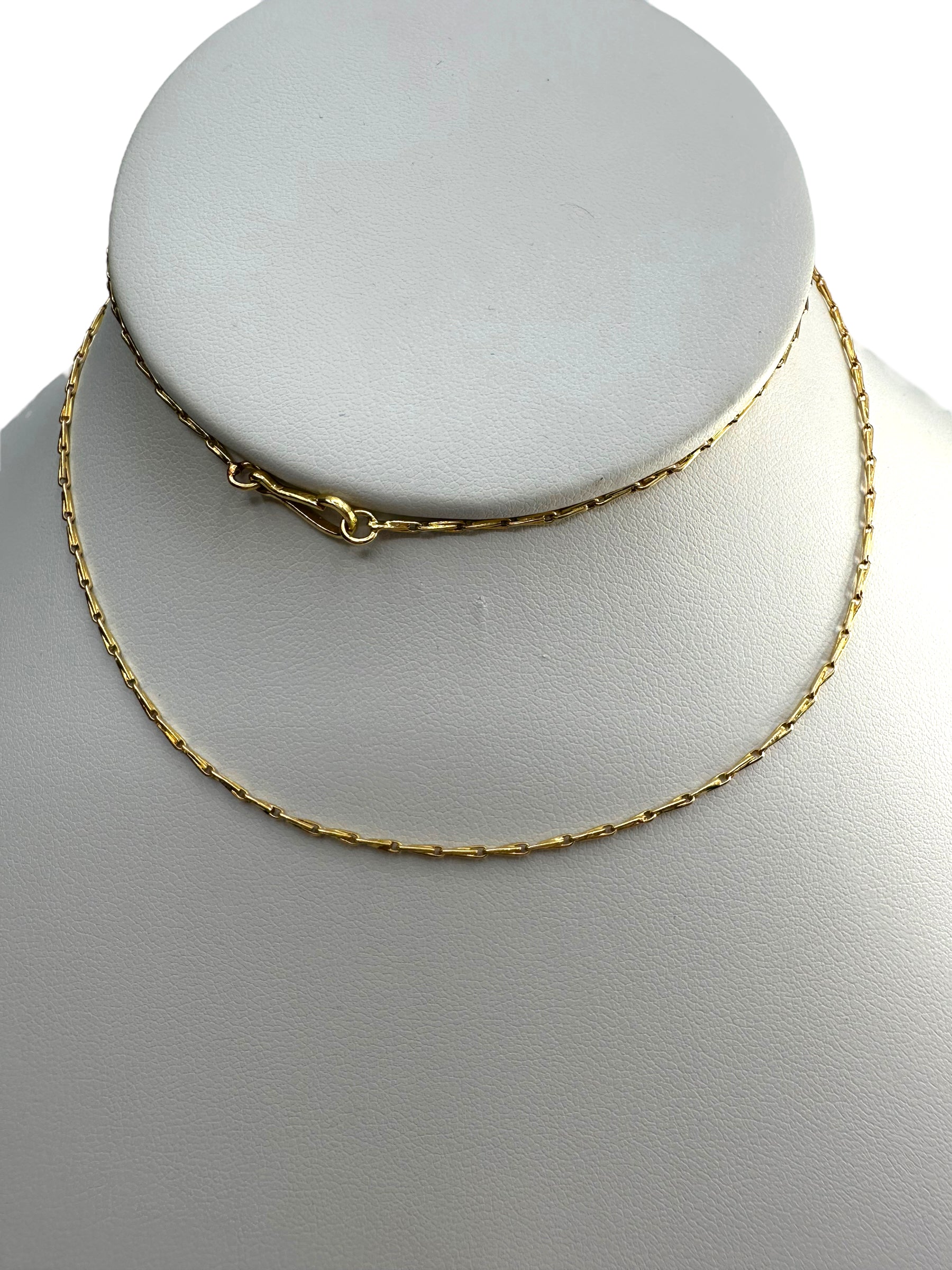 18k Delicate Chain Necklace