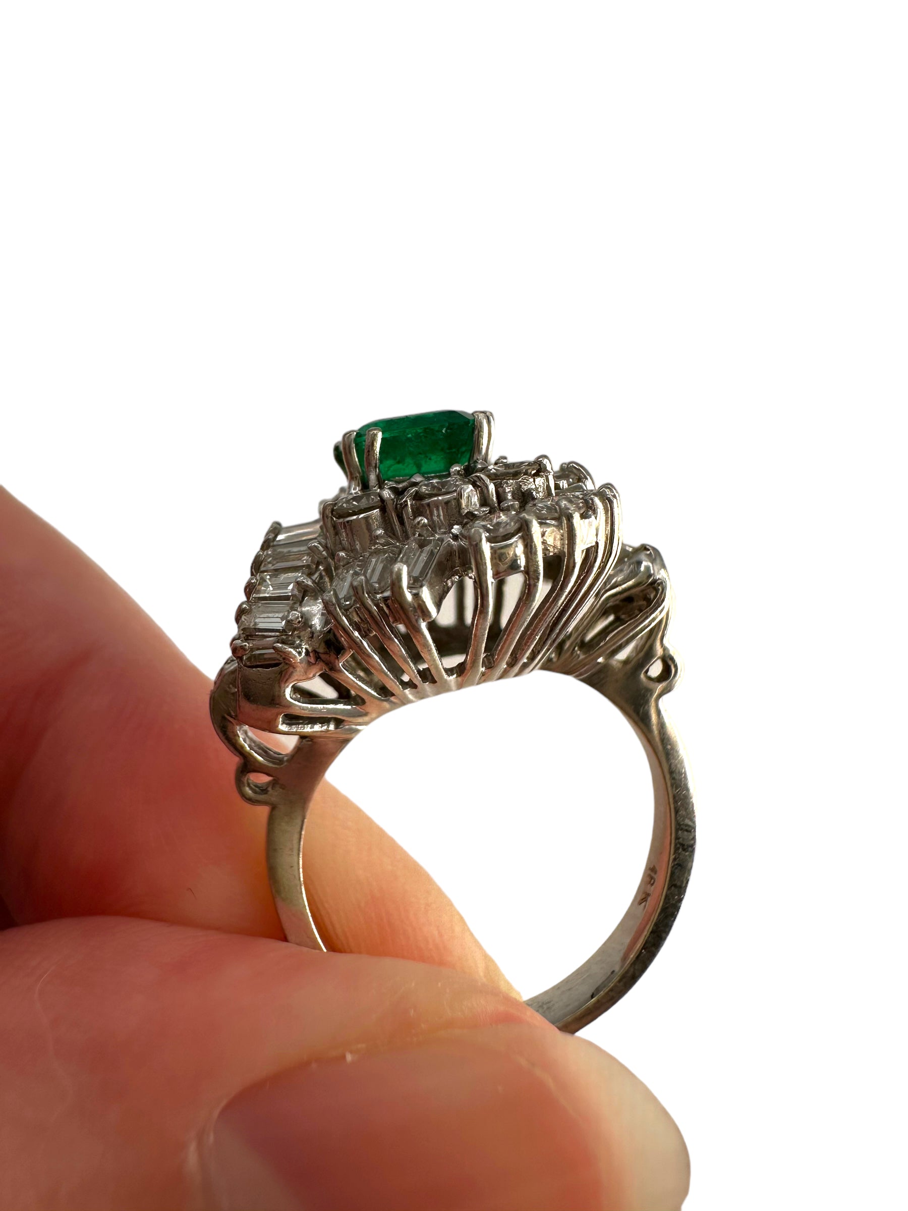 18k Diamond Emerald Cocktail Ring