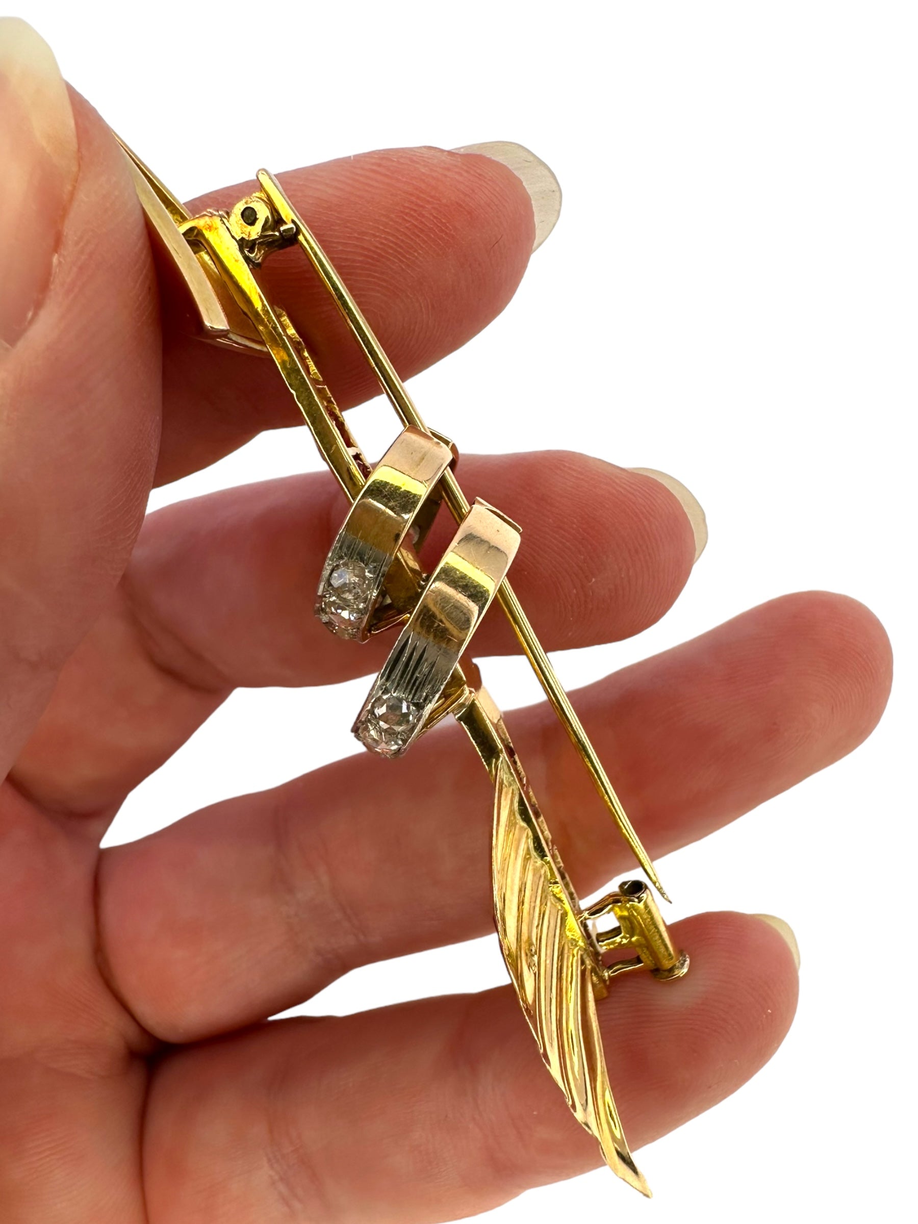 18k Ruby Diamond Arrow Brooch