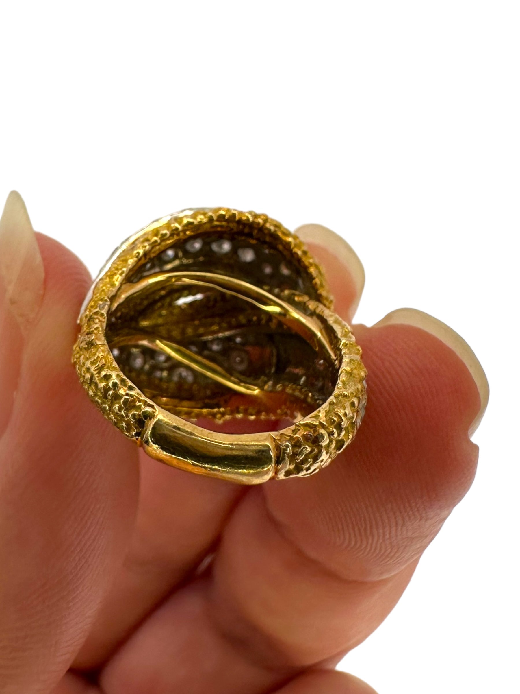 18k Wrap-over Diamond Ring