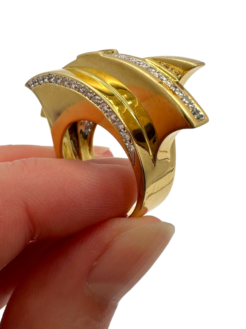 18k Edgy Diamond Claw Ring