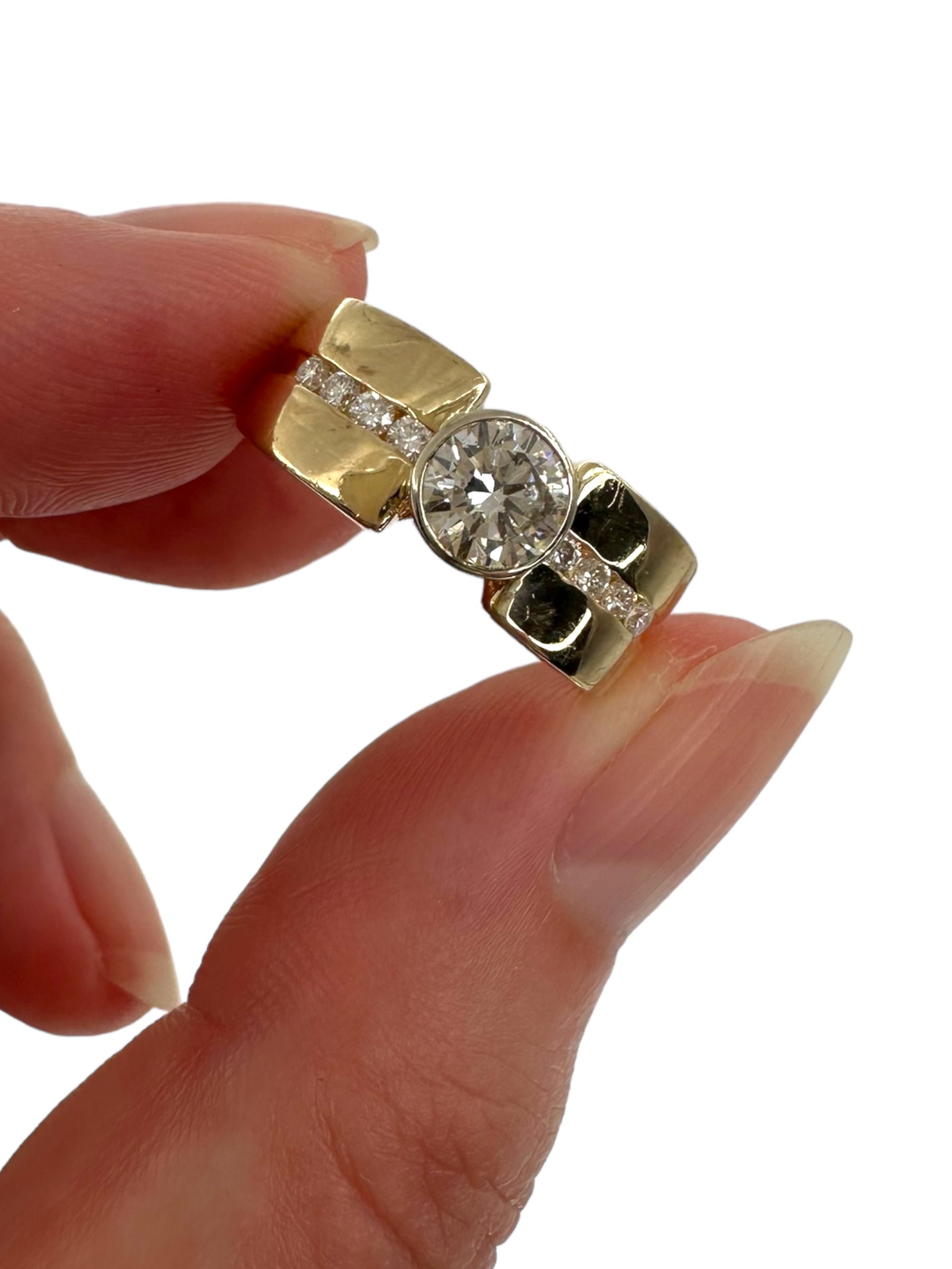 14k Diamond Solitaire Ring