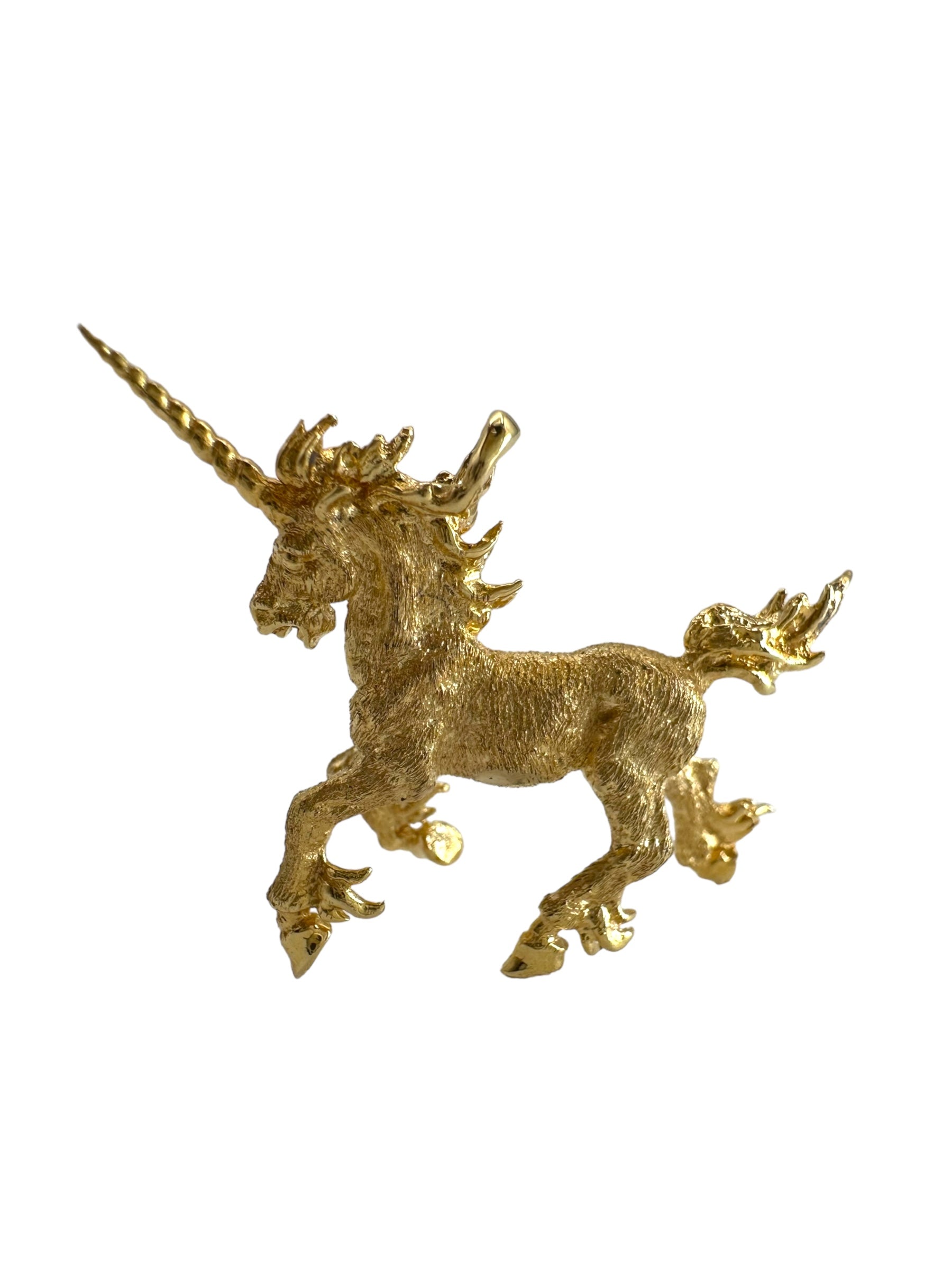 18k Unicorn Pendant