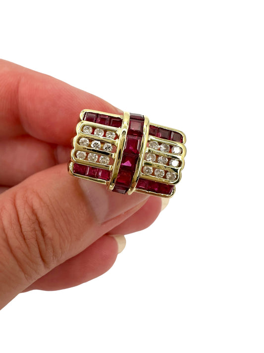 14k Ruby Diamond Geometric Ring