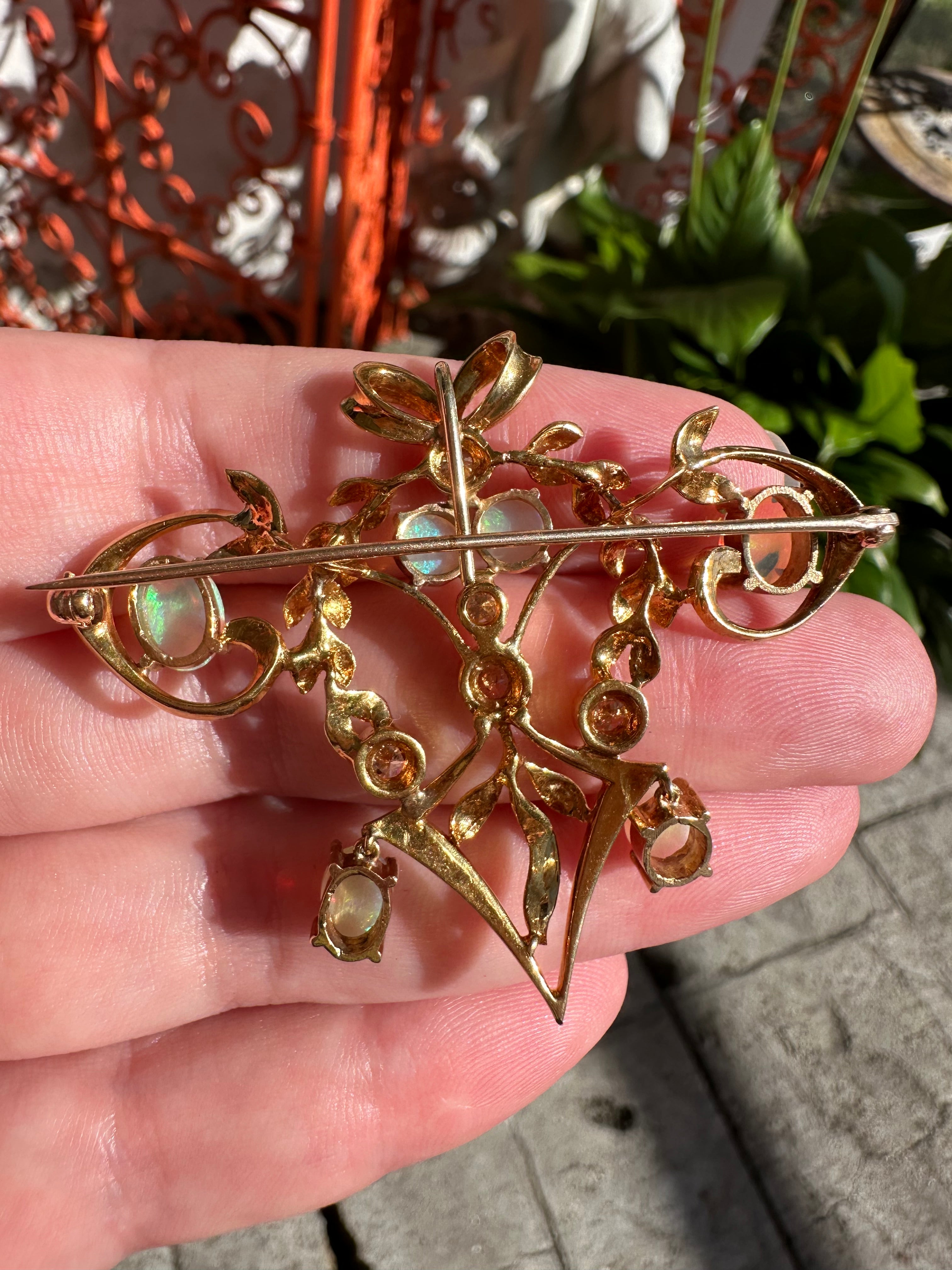 18k Opal Diamond Pendant Brooch