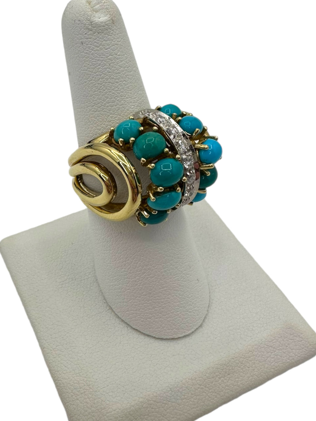 18k Turquoise Diamond Ring