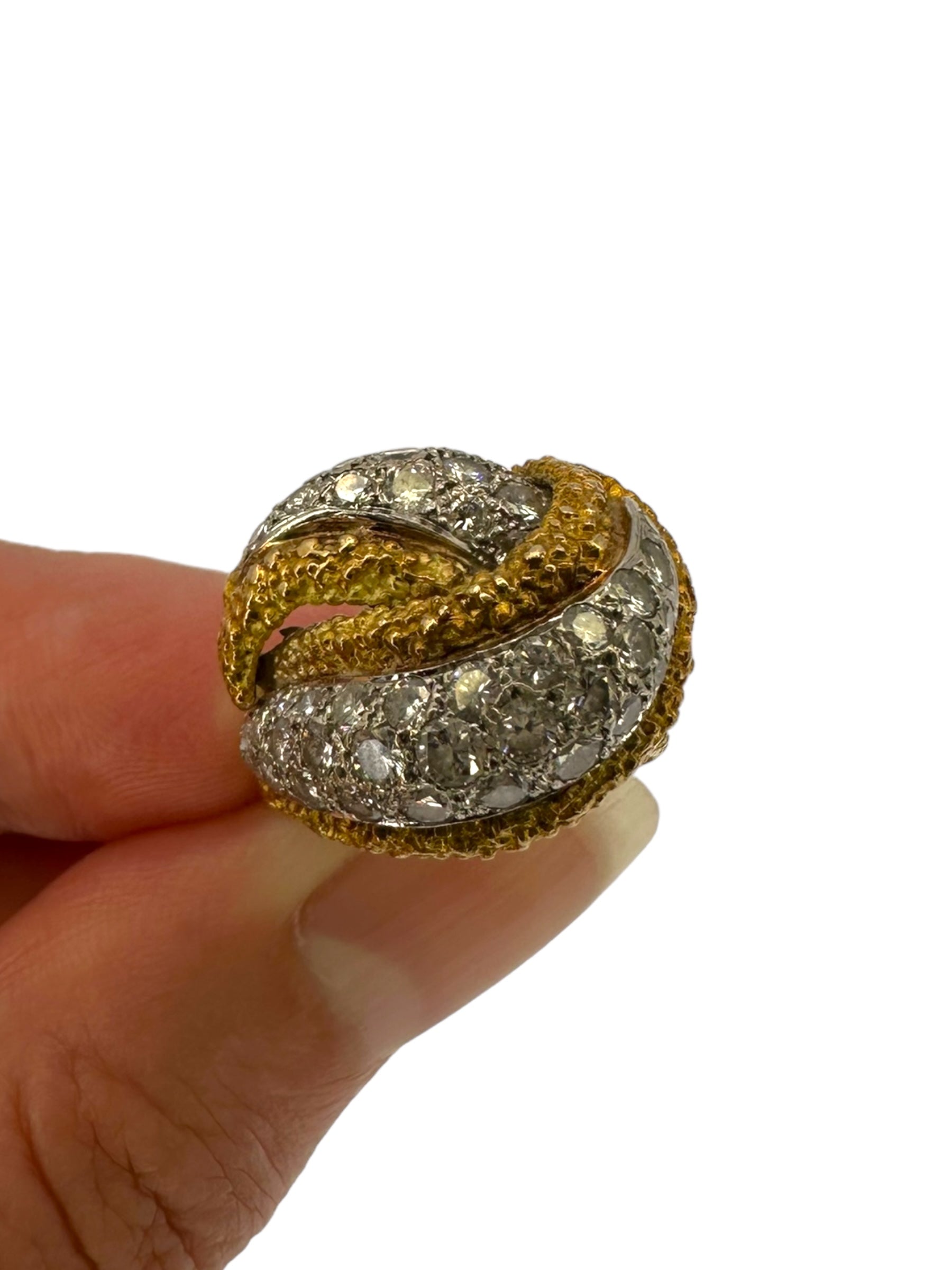 18k Wrap-over Diamond Ring