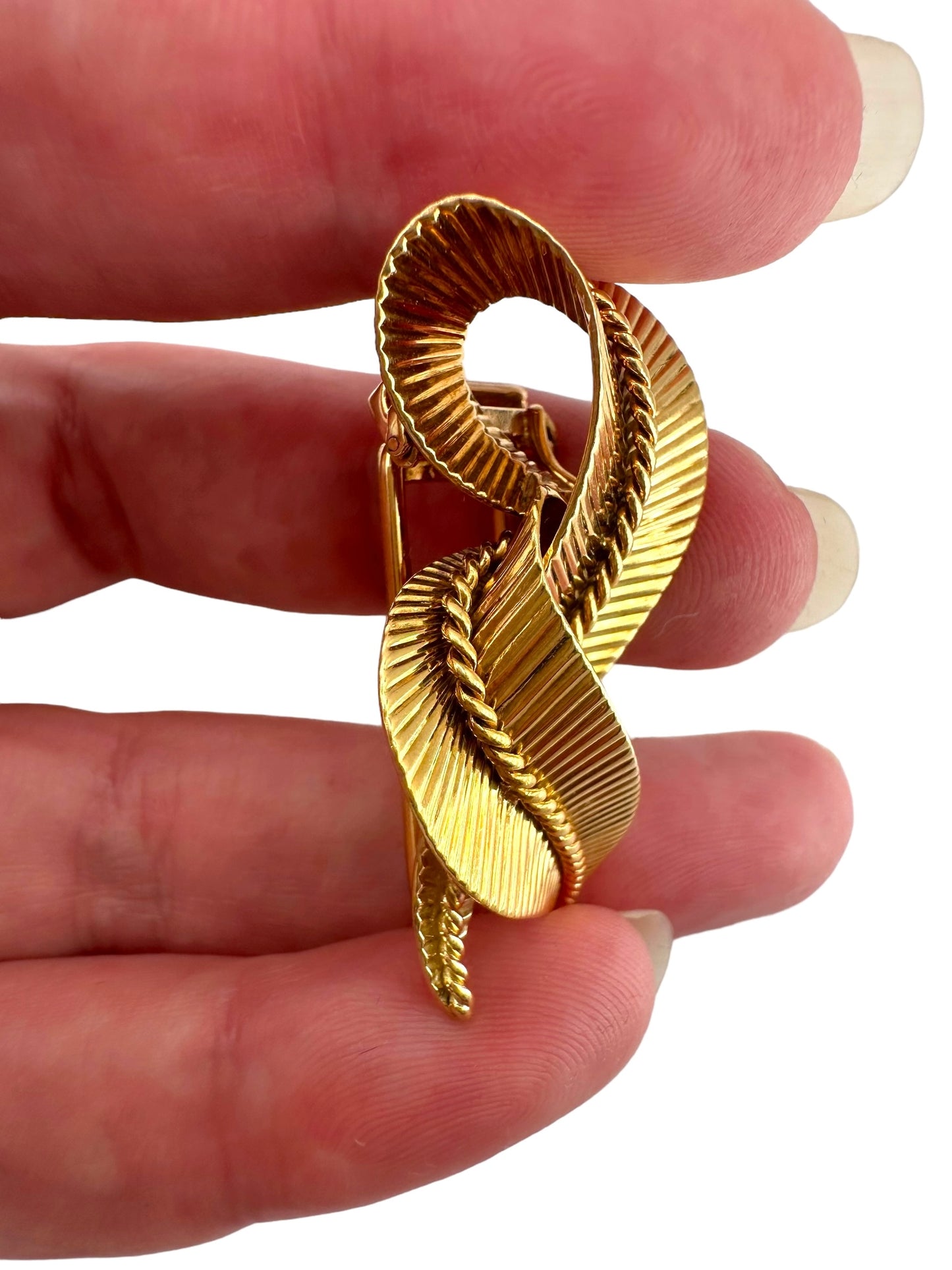 18k Retro Fur Clip Brooch