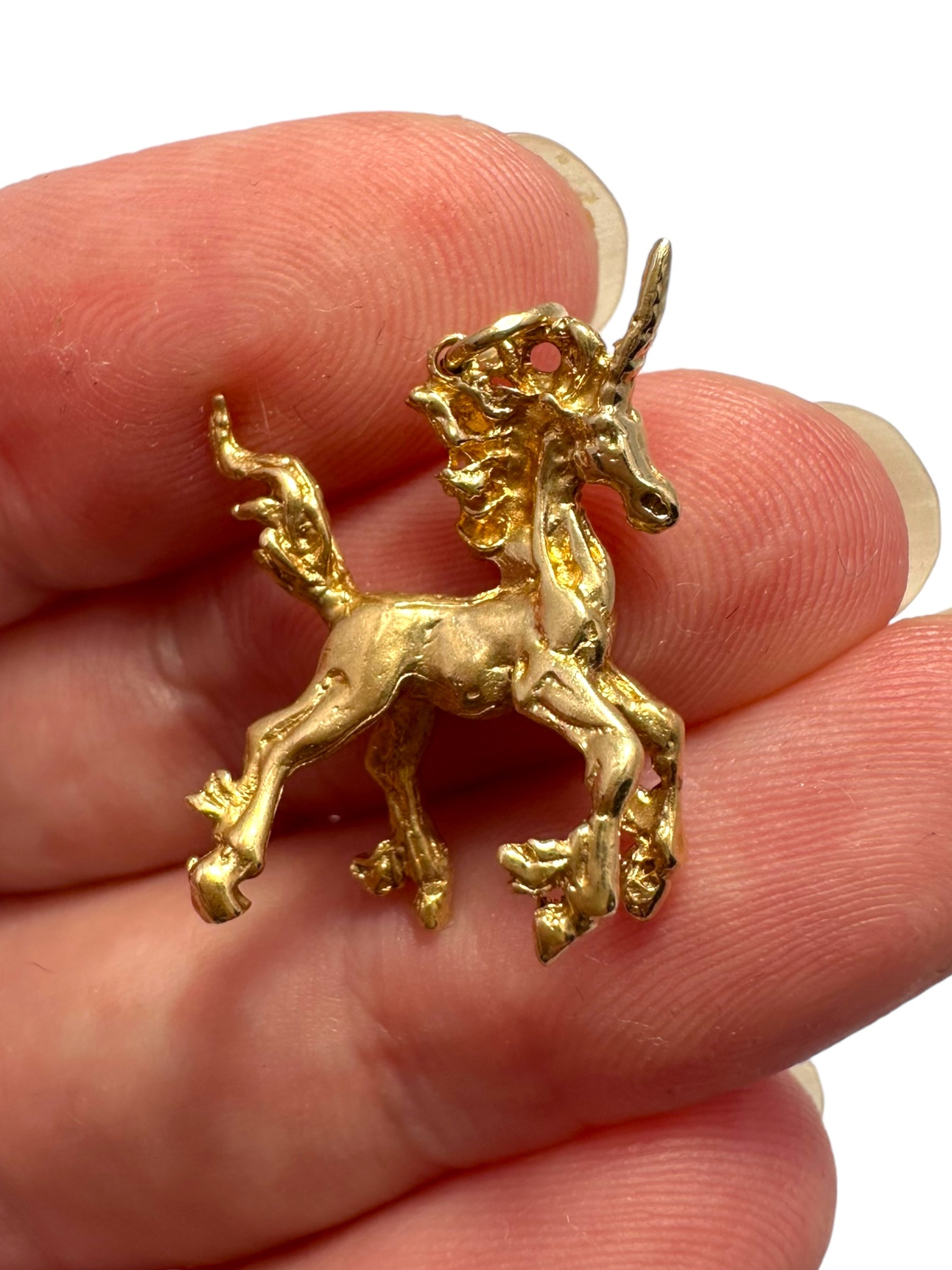 14k Unicorn Pendant