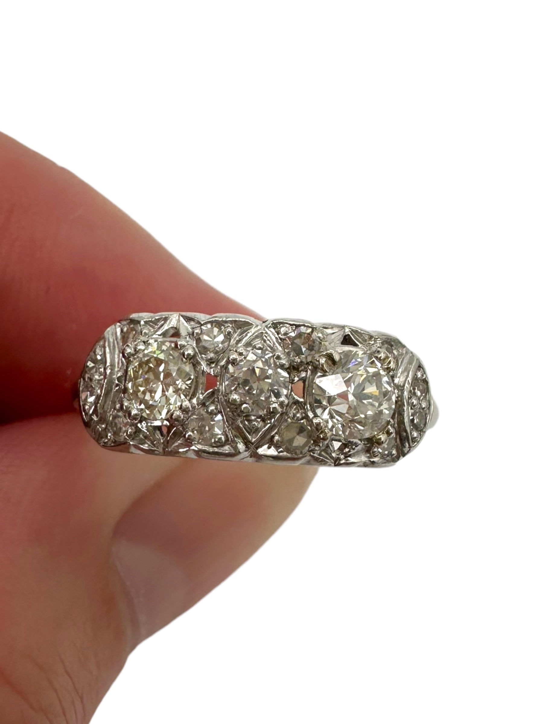 Platinum 3-Diamond Ring