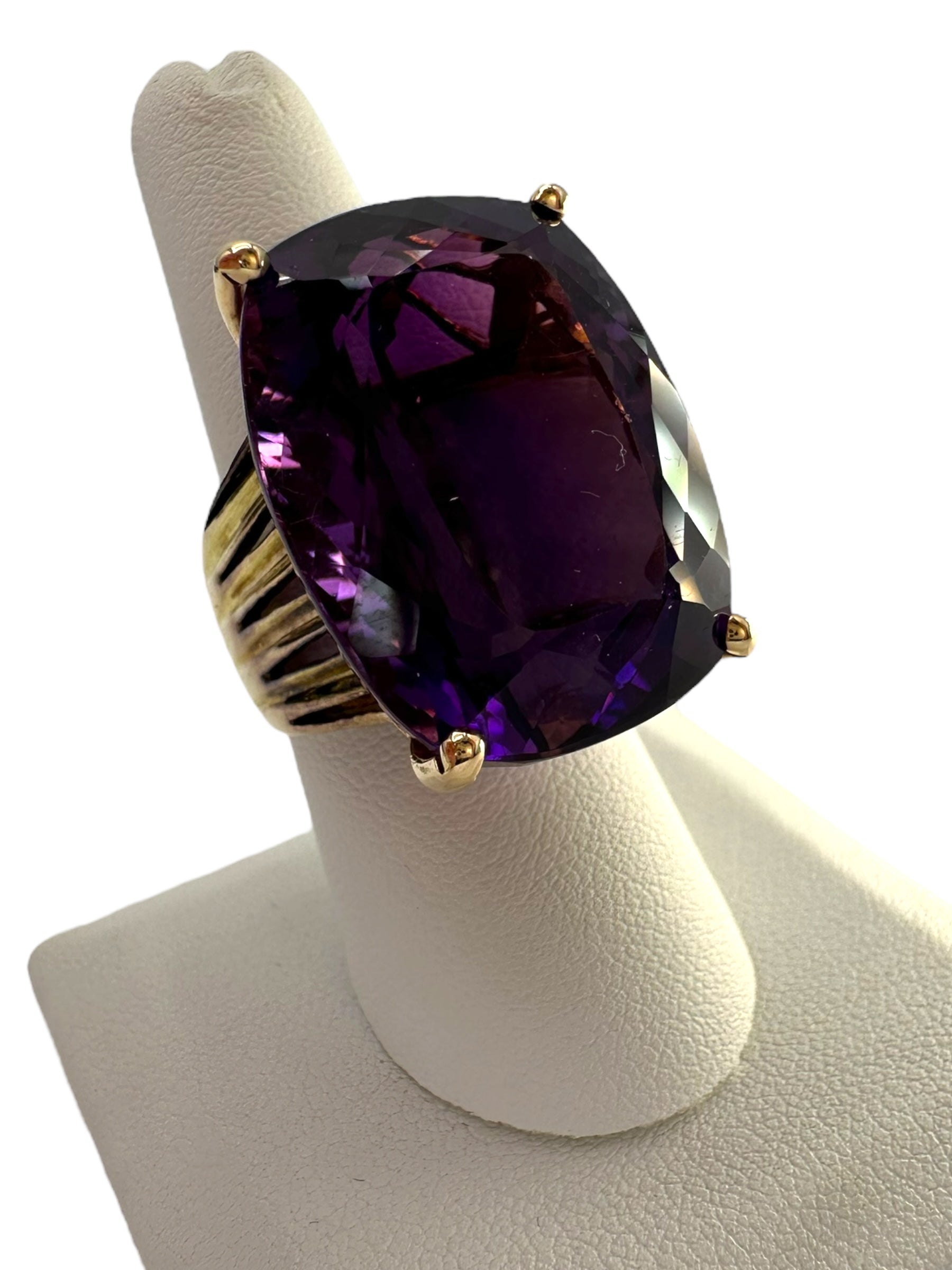 14k Amethyst Ring