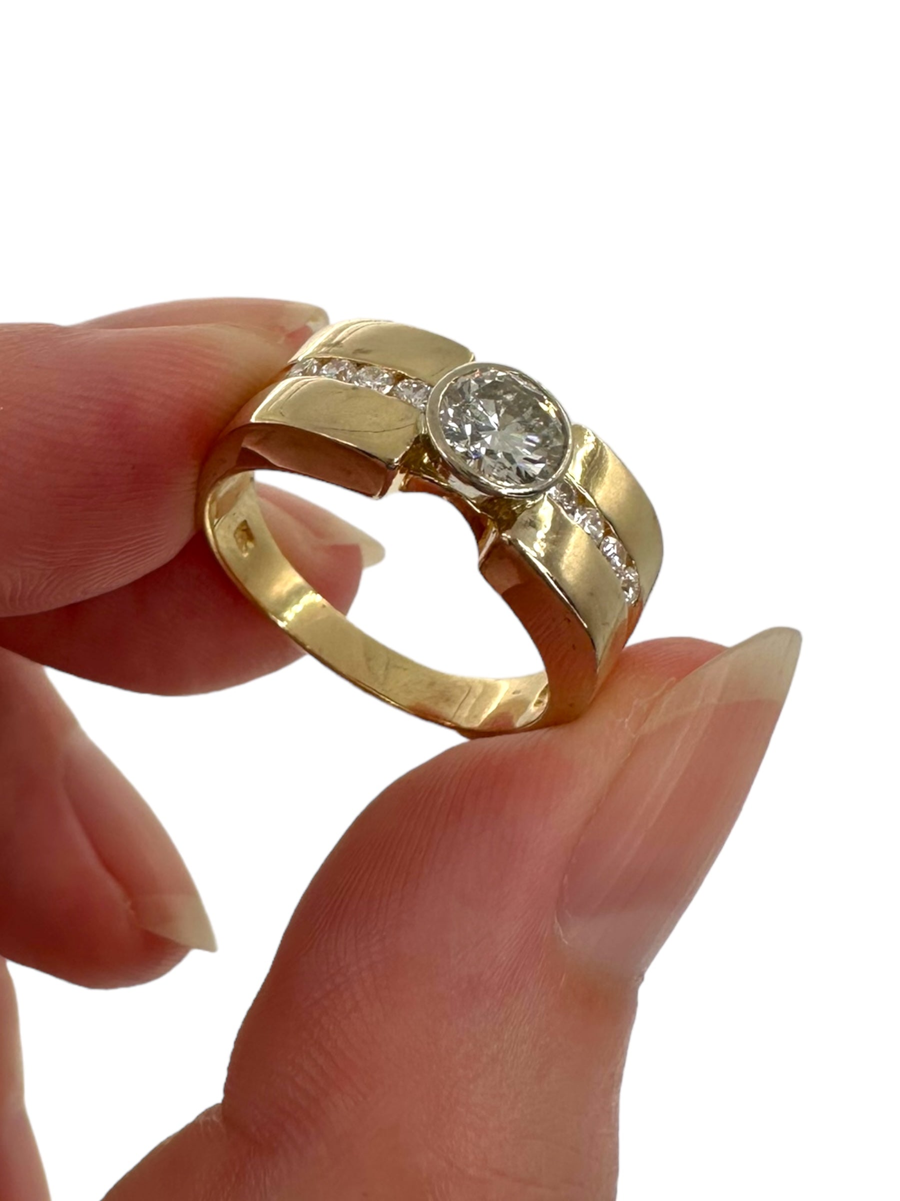 14k Diamond Solitaire Ring
