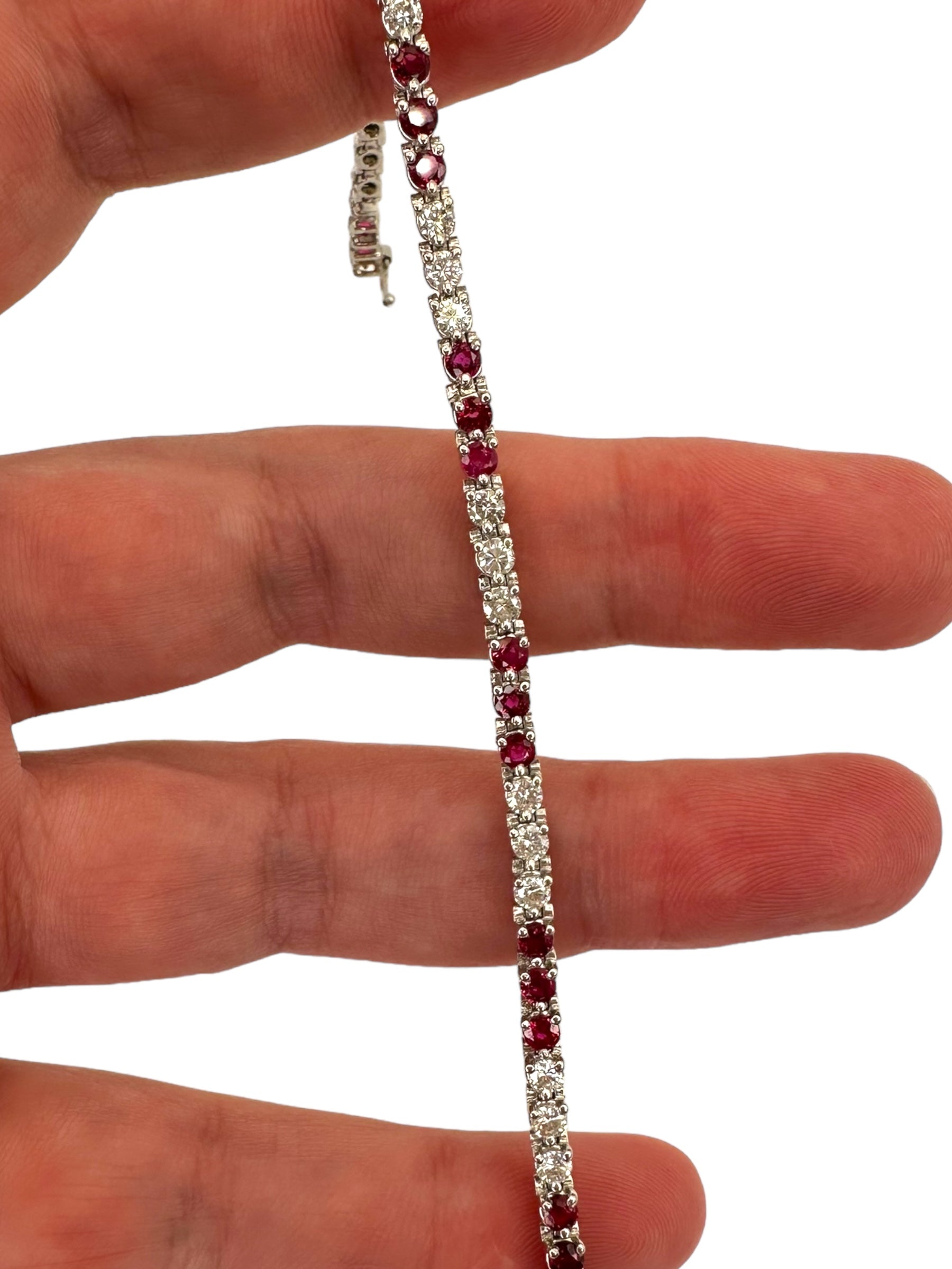 18k Ruby Diamond Line Bracelet