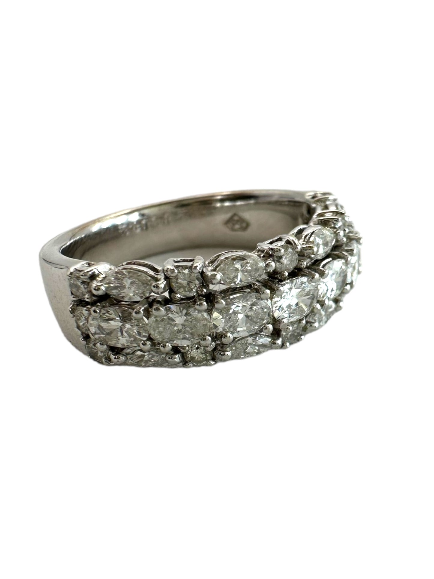 18k White Gold Diamond Band Ring