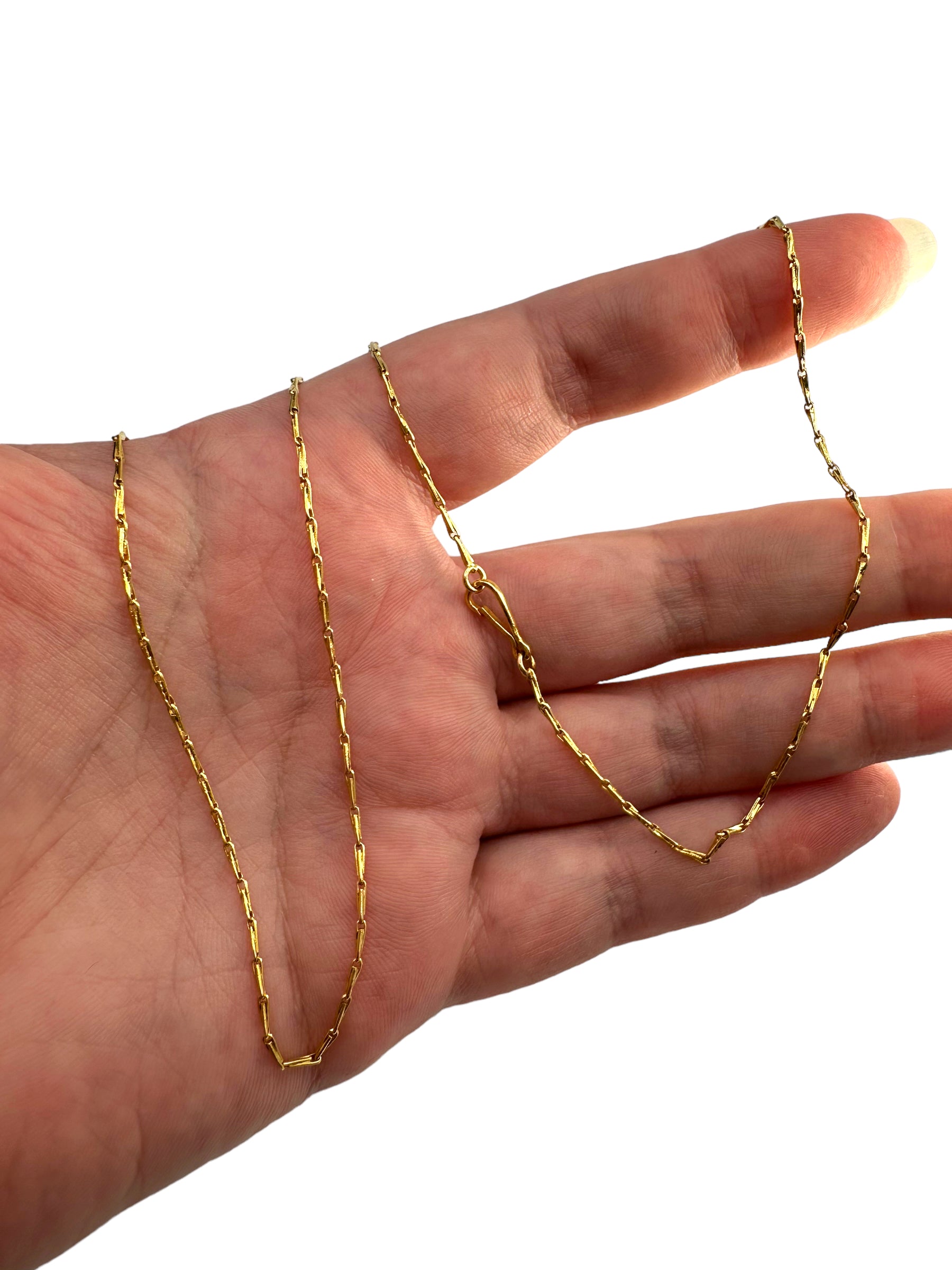 18k Delicate Chain Necklace