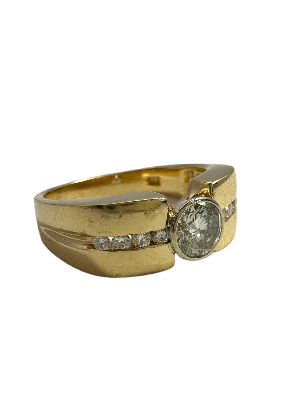 14k Diamond Solitaire Ring