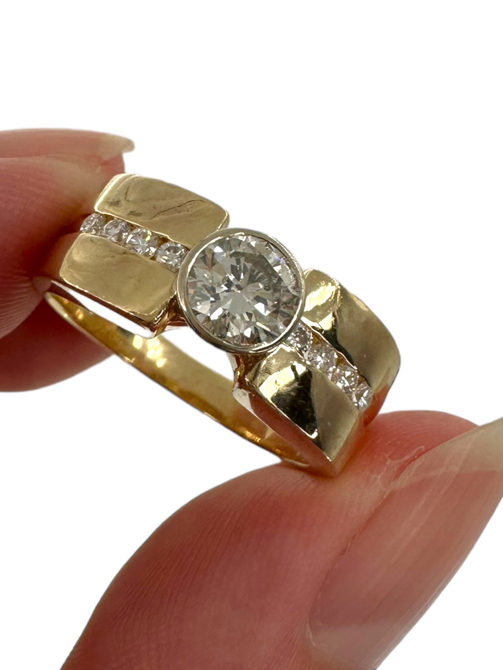 14k Diamond Solitaire Ring