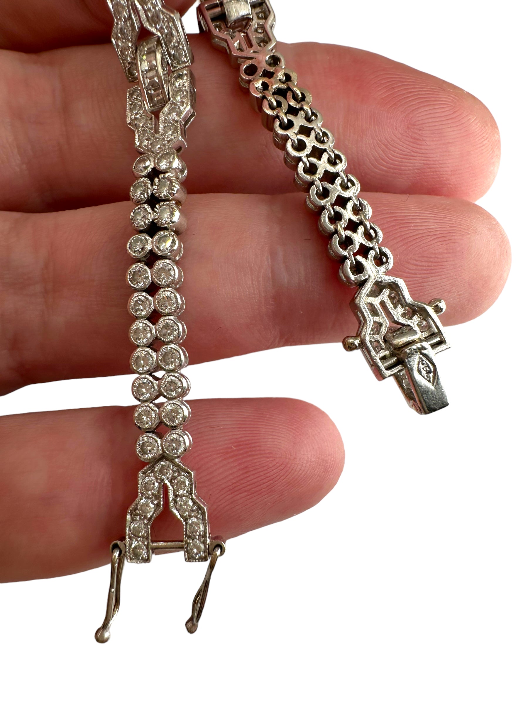 18k White Gold Art Deco Style Diamond Bracelet