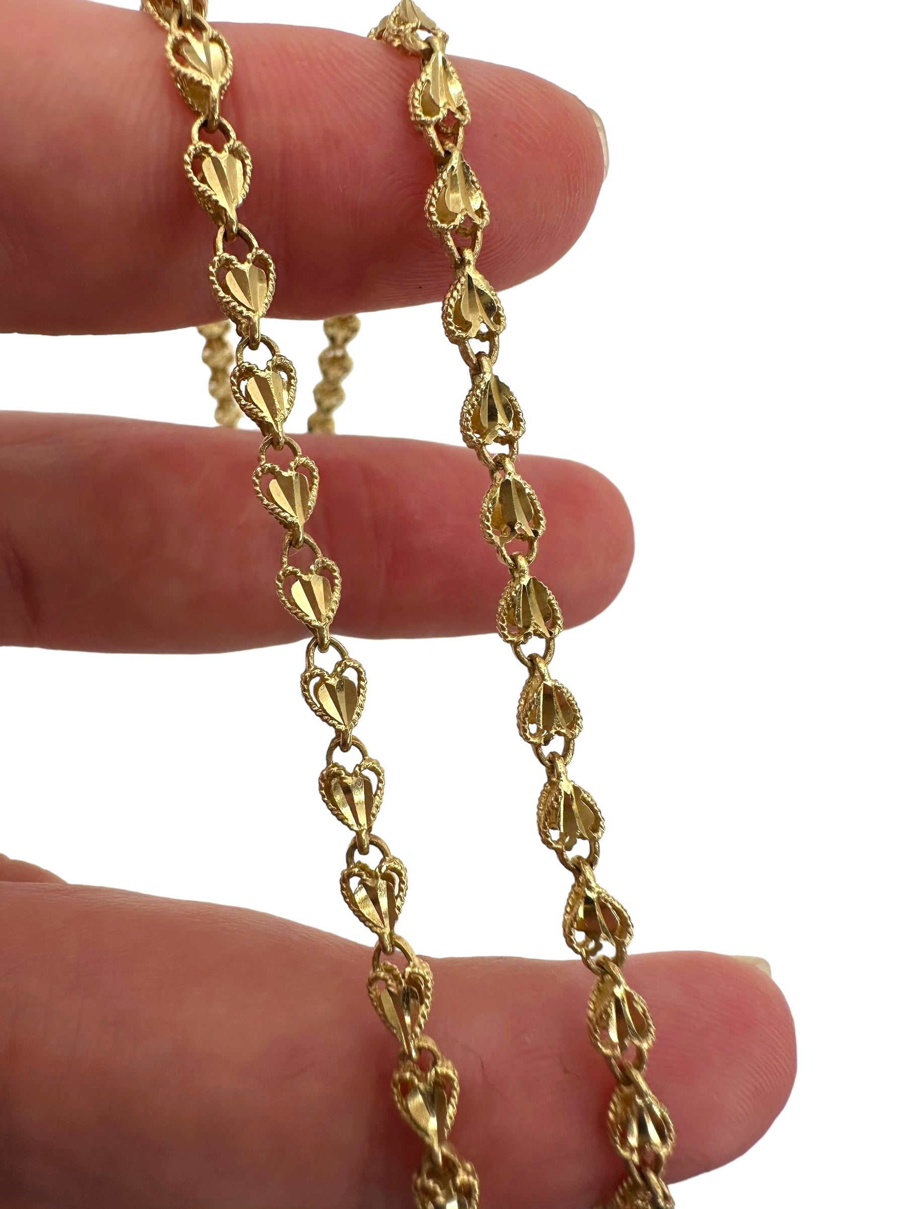 14k Beverly Hills Gold Heart Link Necklace