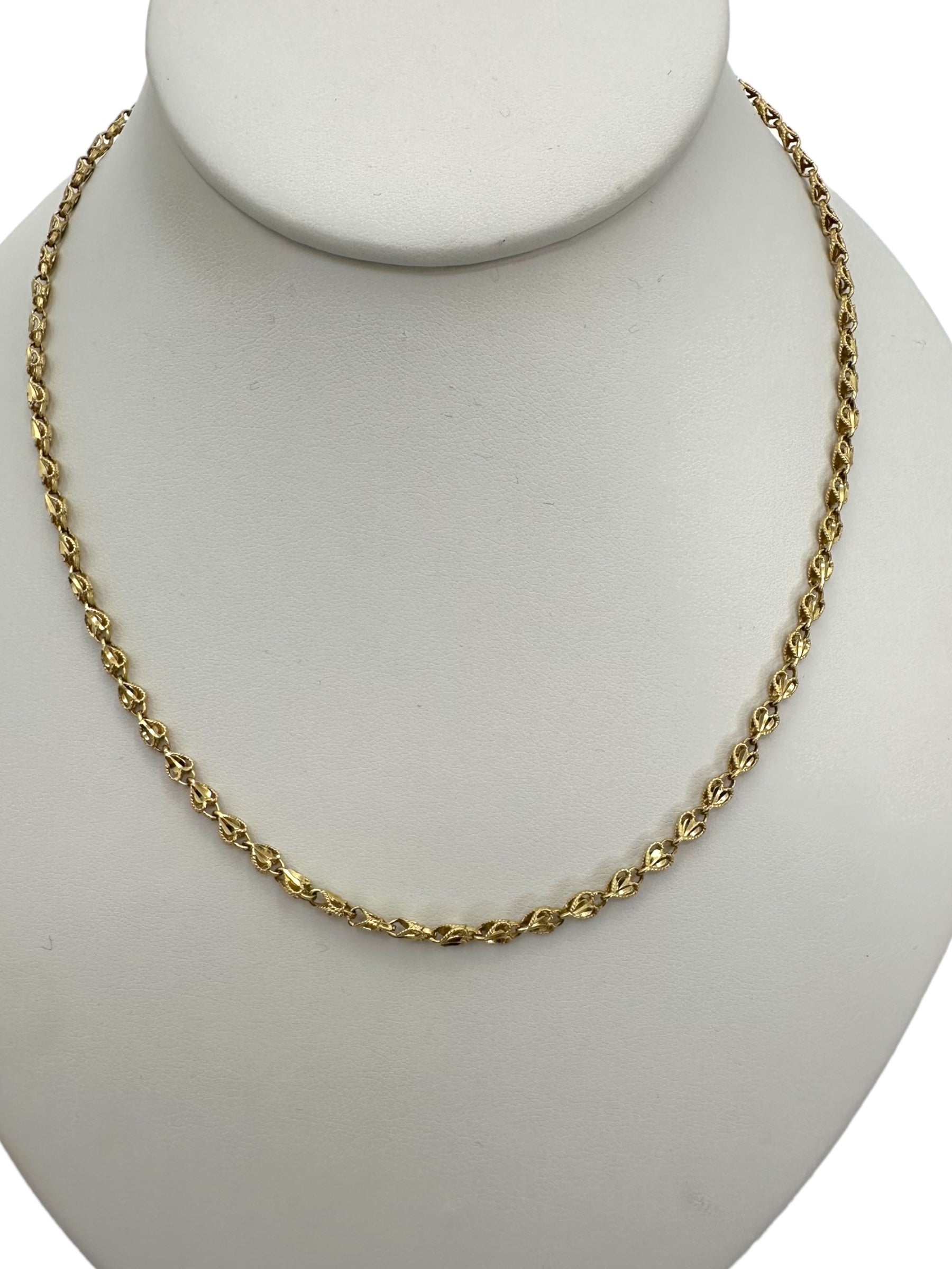 14k Beverly Hills Gold Heart Link Necklace