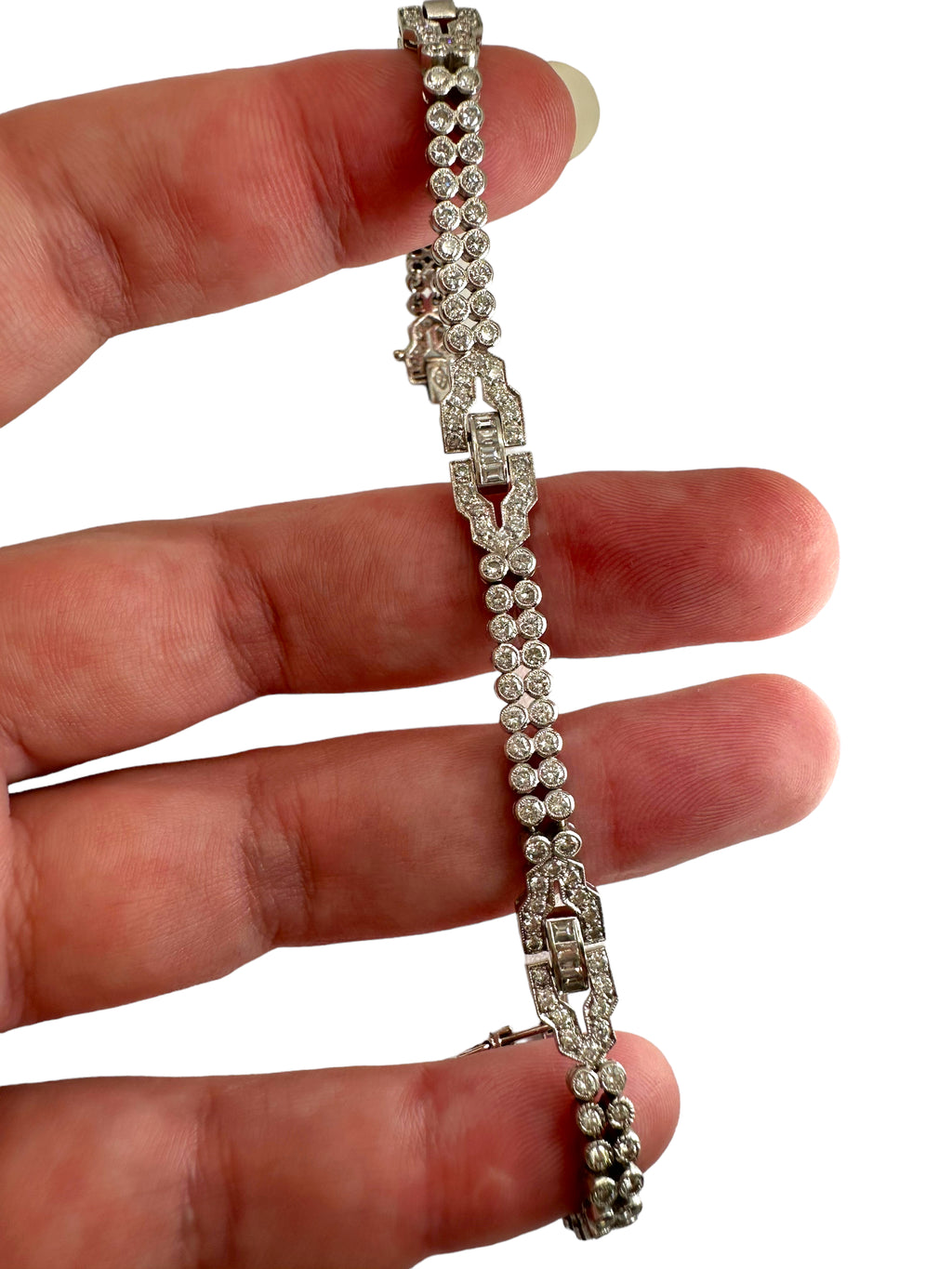 18k White Gold Art Deco Style Diamond Bracelet