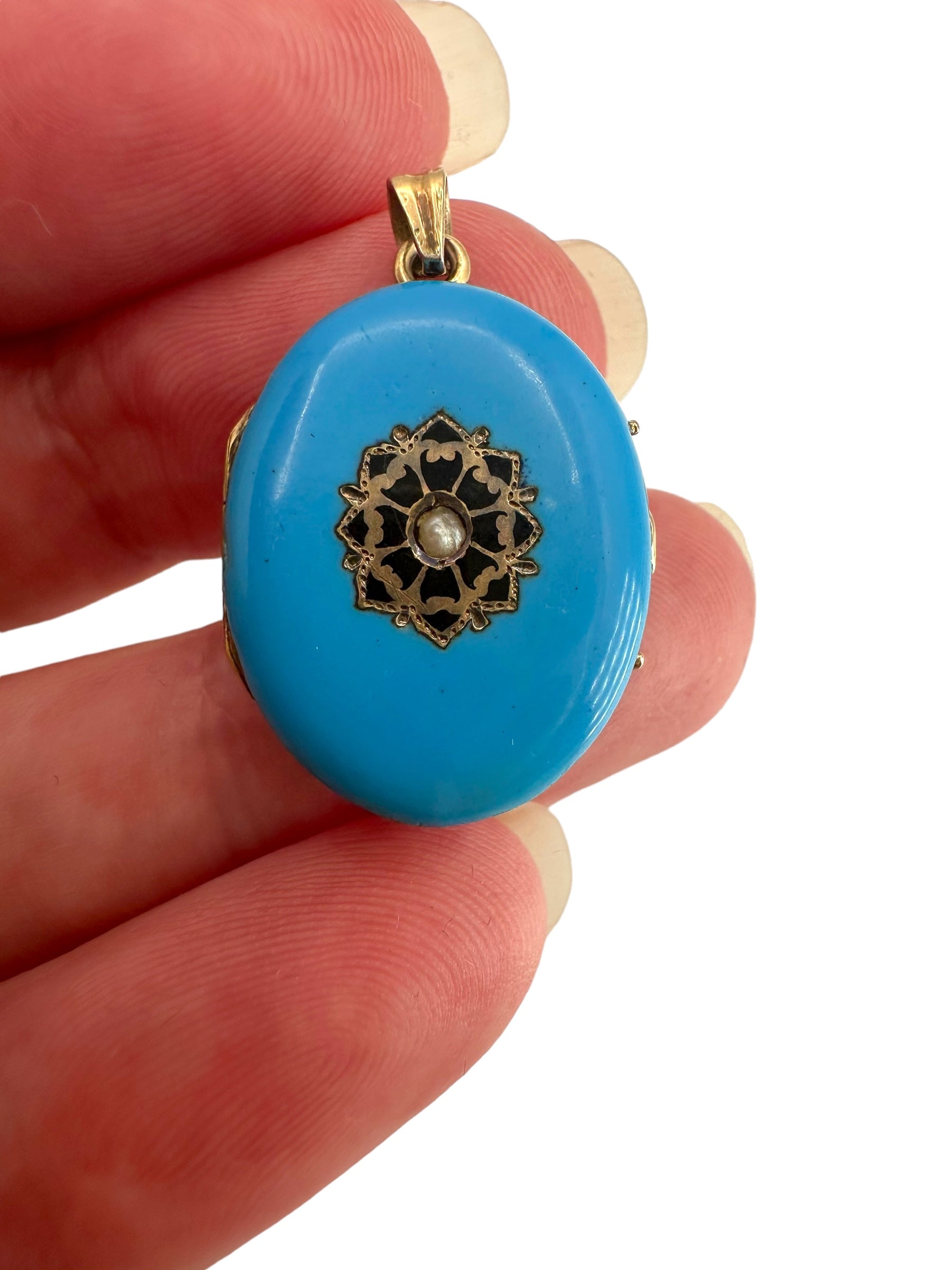 14k Victorian Enamel Locket