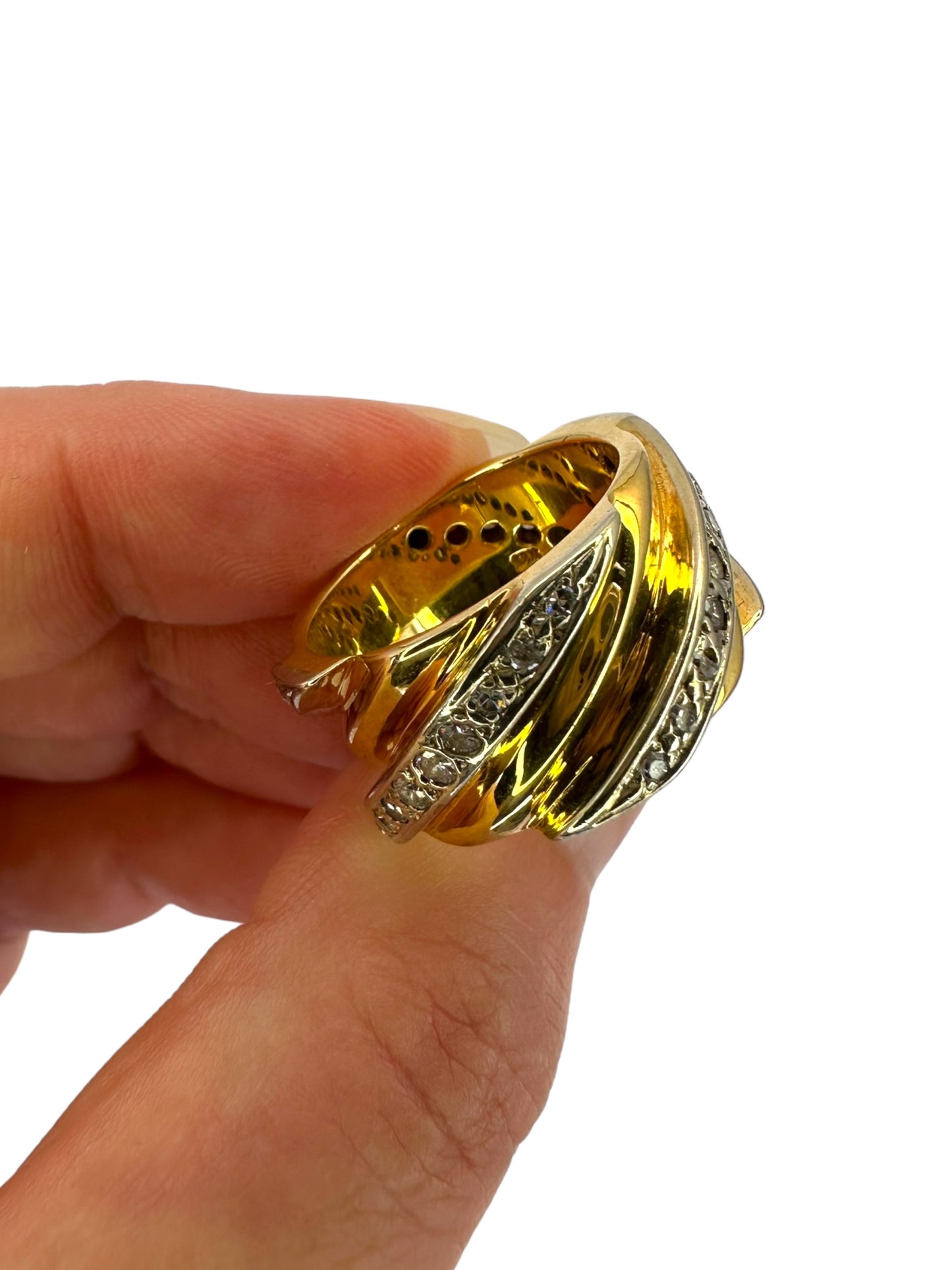 18k Diamond Eternity Spiral Ring
