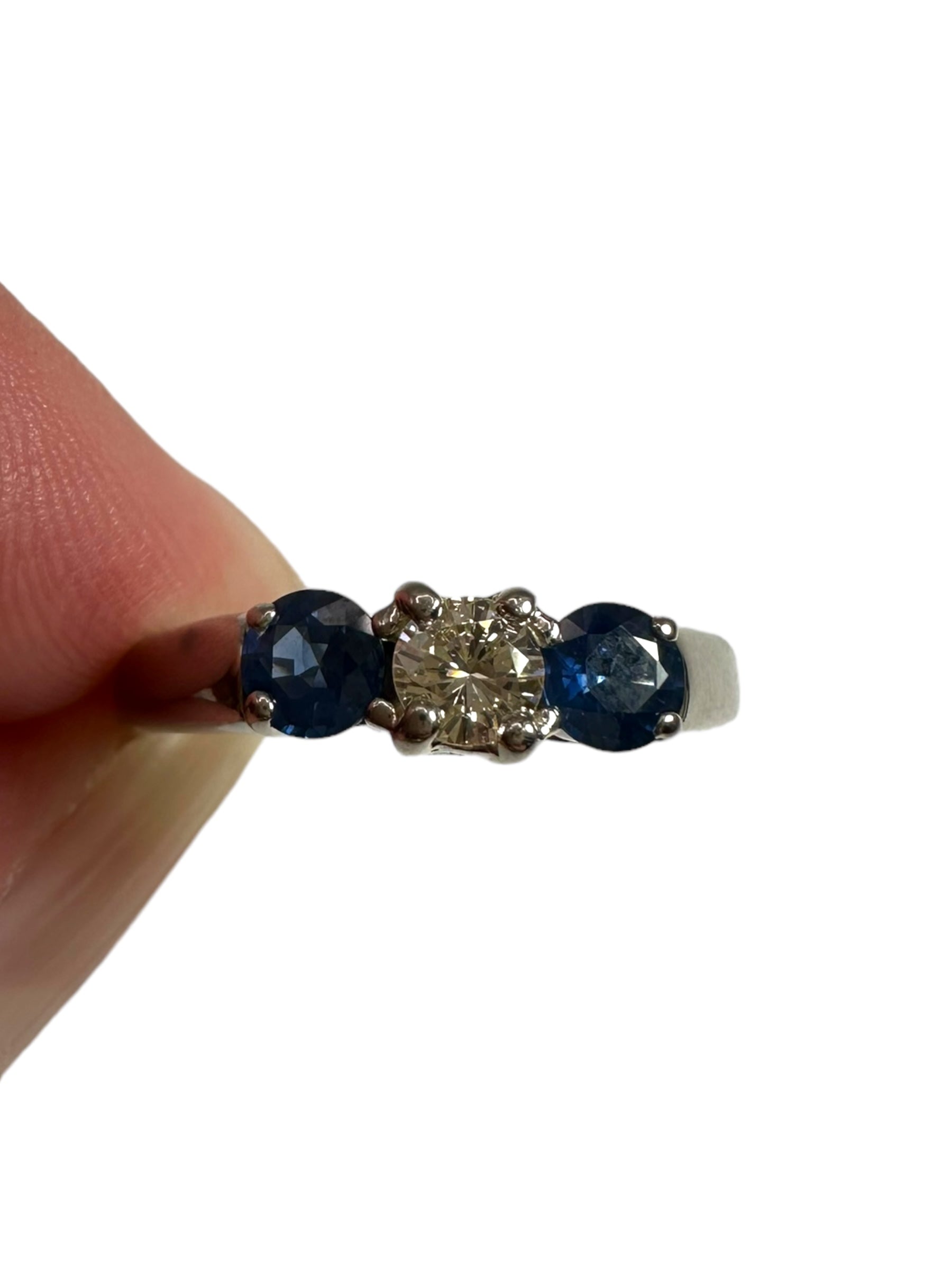 14k White Gold Sapphire Diamond Ring