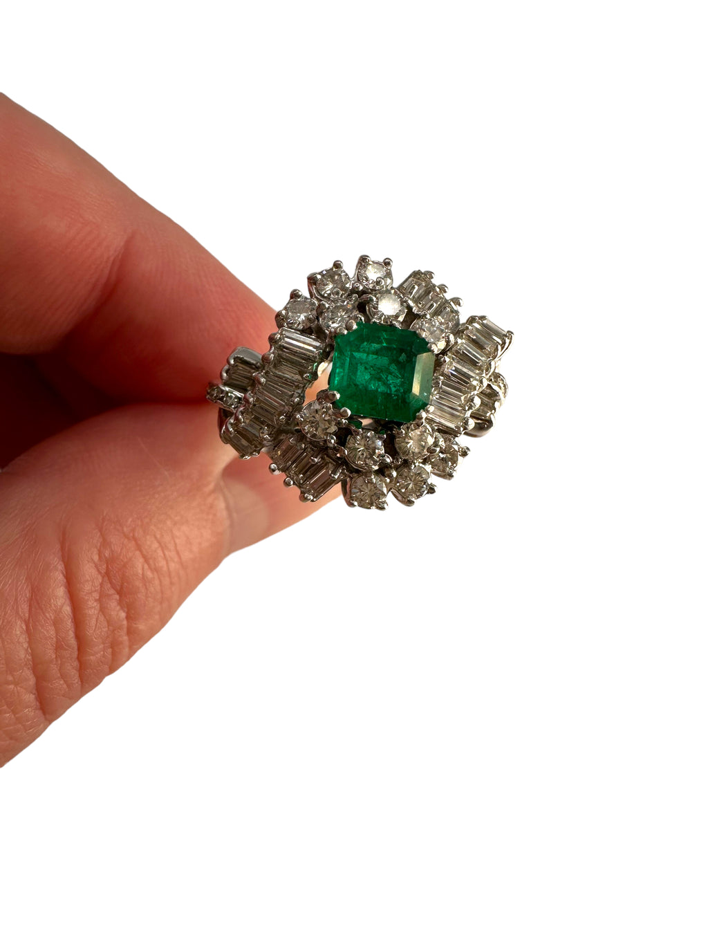 18k Diamond Emerald Cocktail Ring