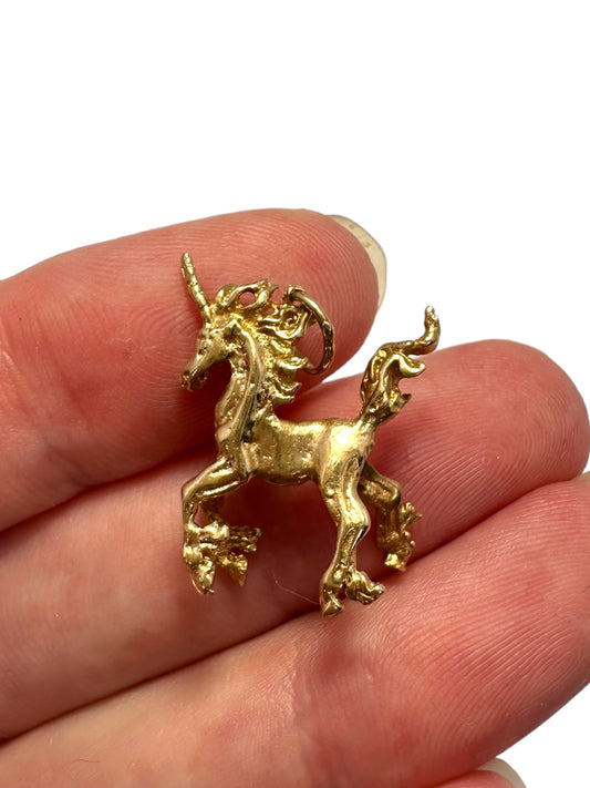 14k Unicorn Pendant