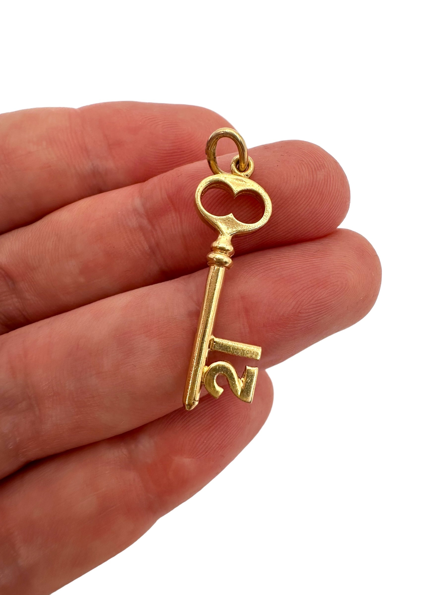 14k "21" Key Charm