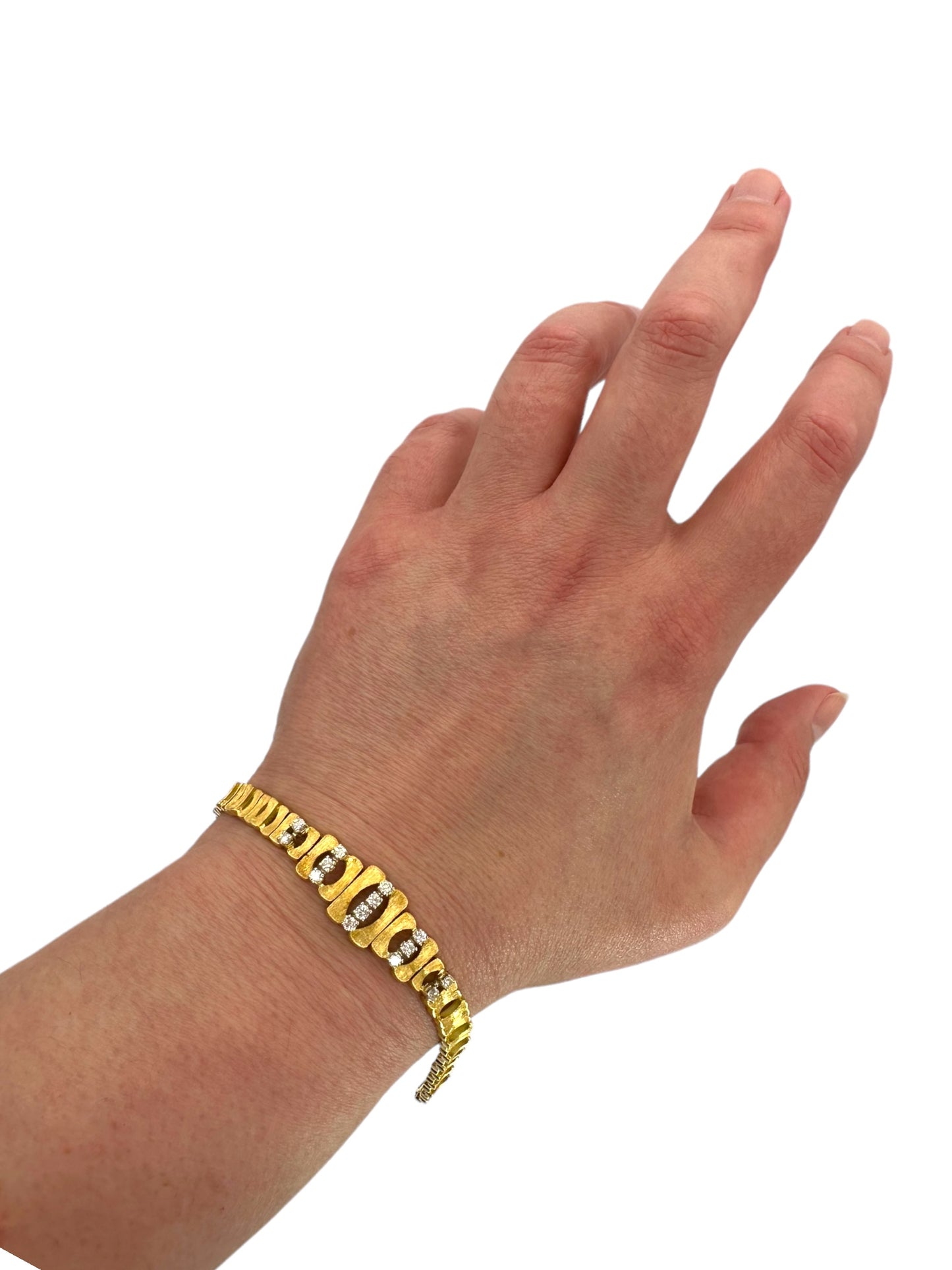 18k Diamond Brushed Finish Bracelet