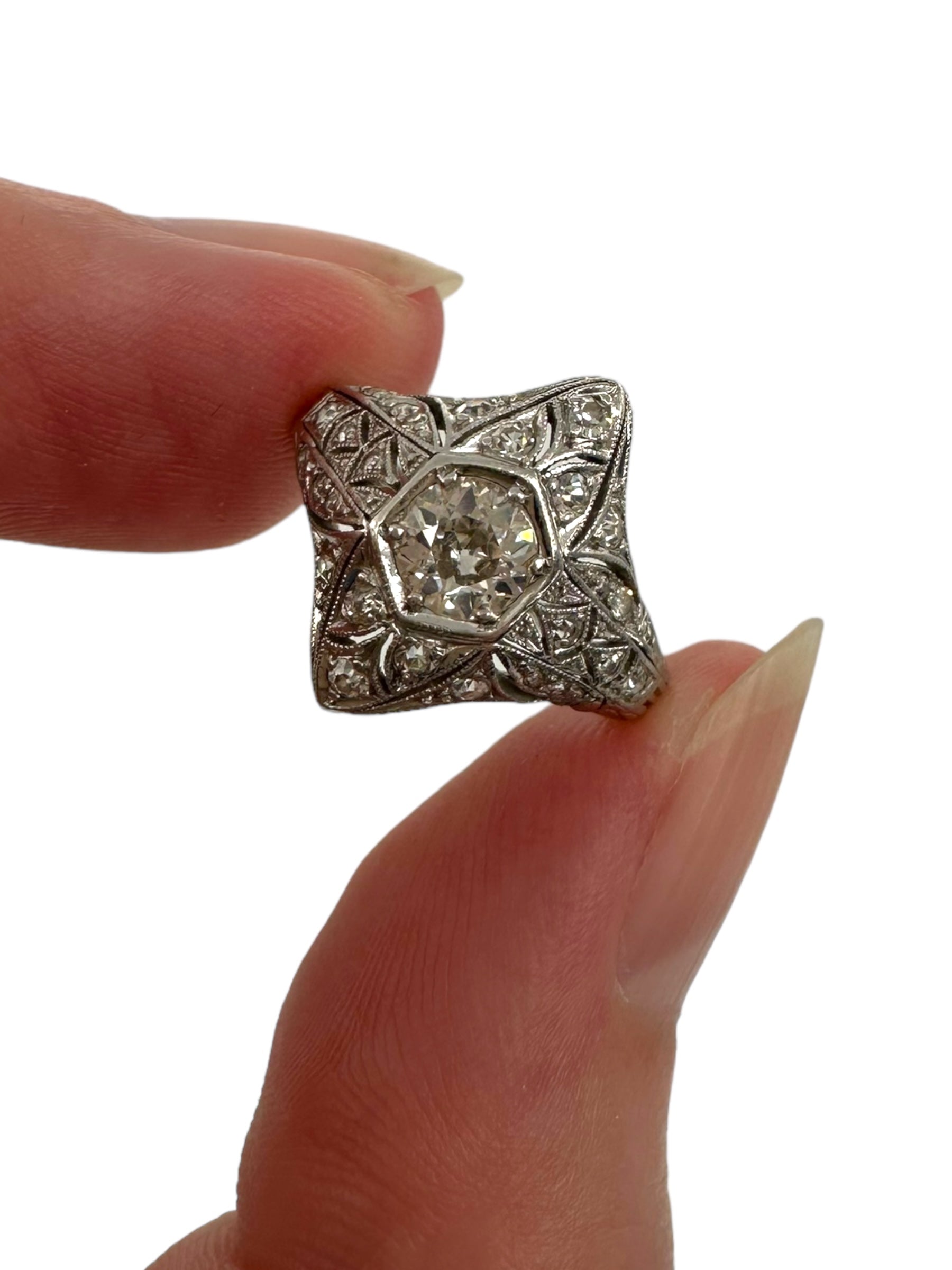 Art Deco Platinum Diamond Ring