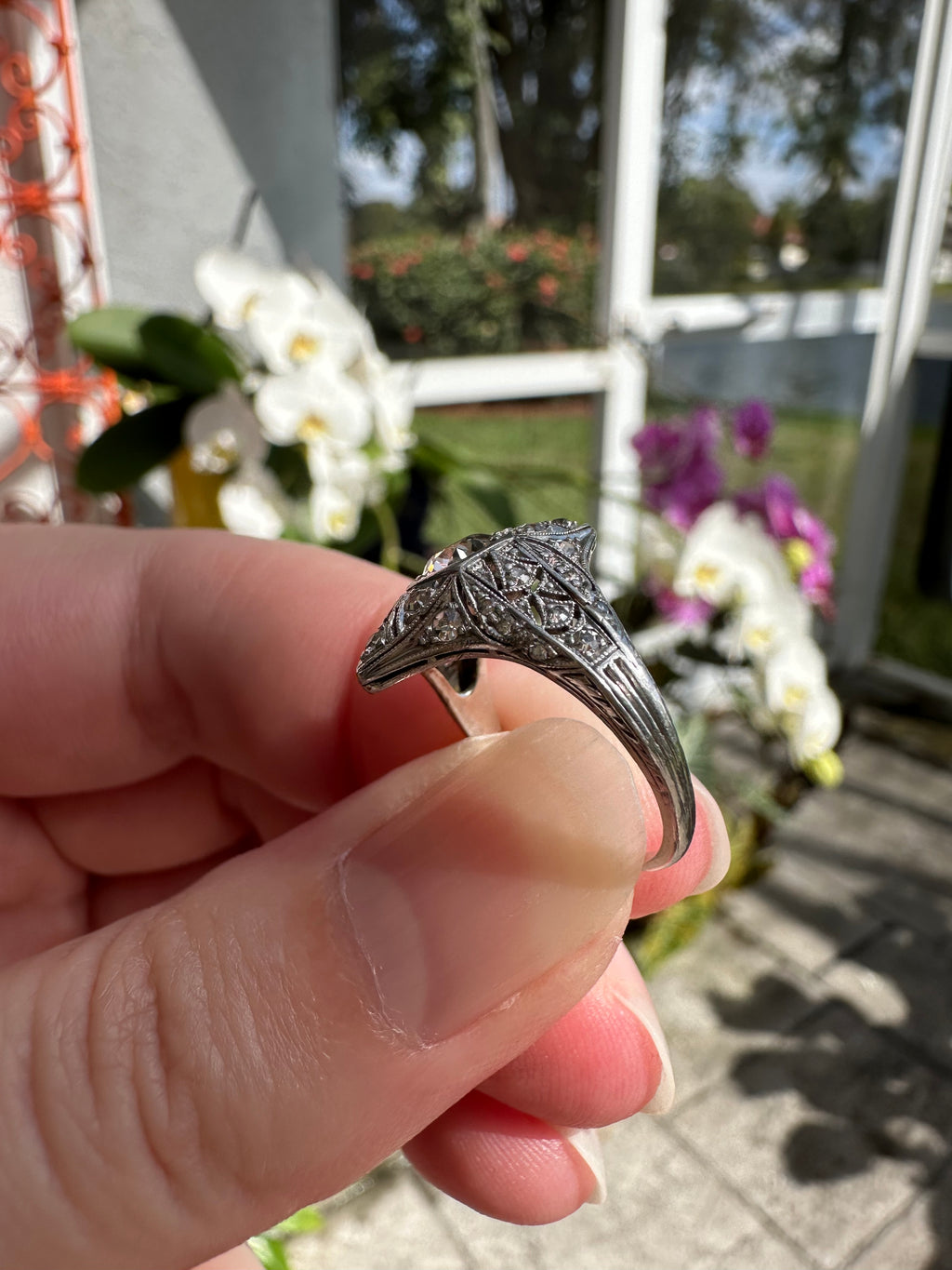 Art Deco Platinum Diamond Ring