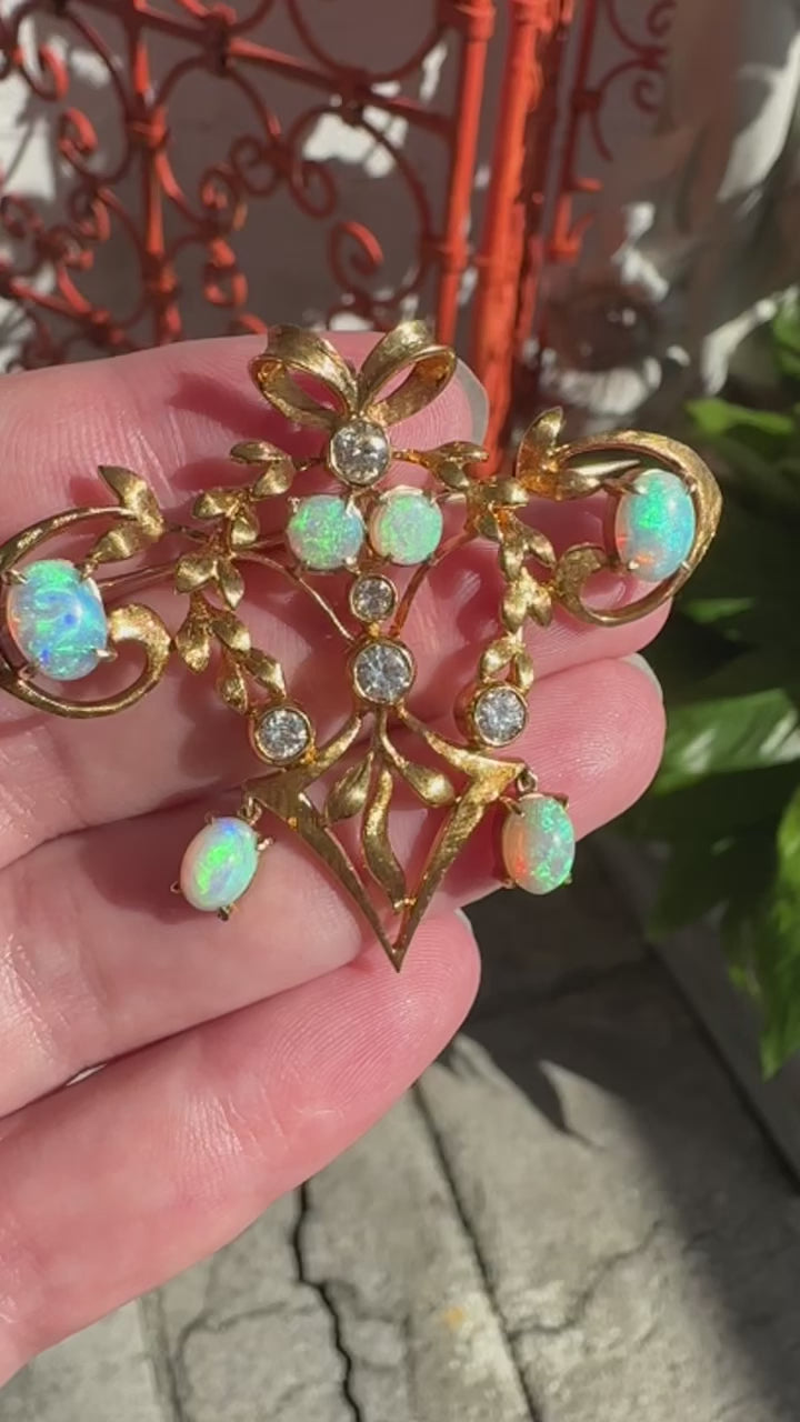 18k Opal Diamond Pendant Brooch